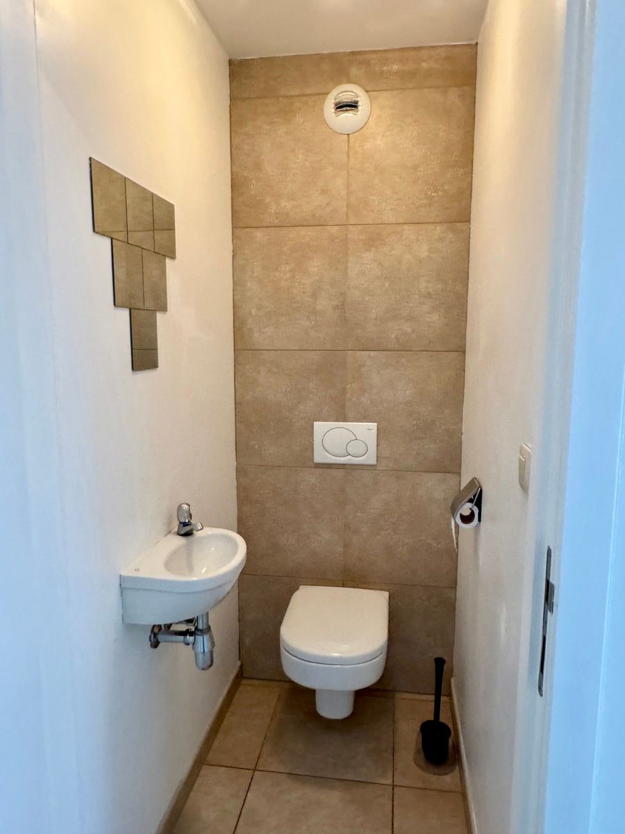 Appartement te huur in centrum Ninove foto 17