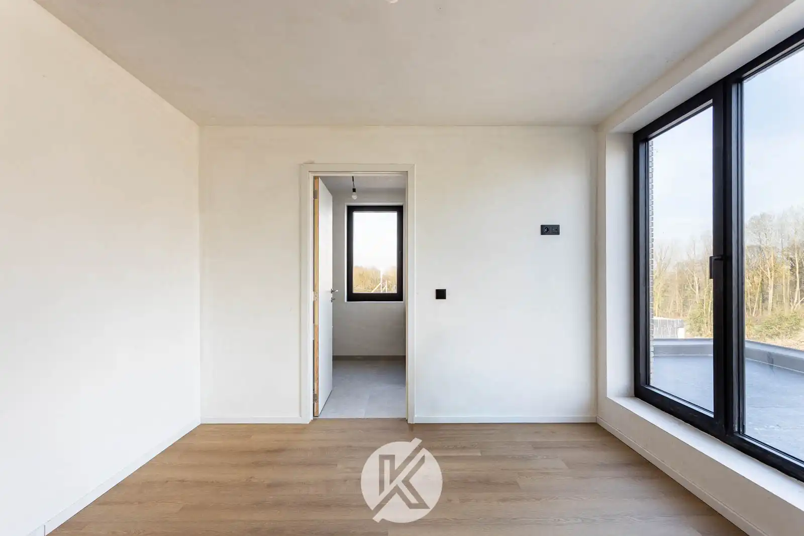 Open nieuwbouwwoning in een aangename woonomgeving foto 15