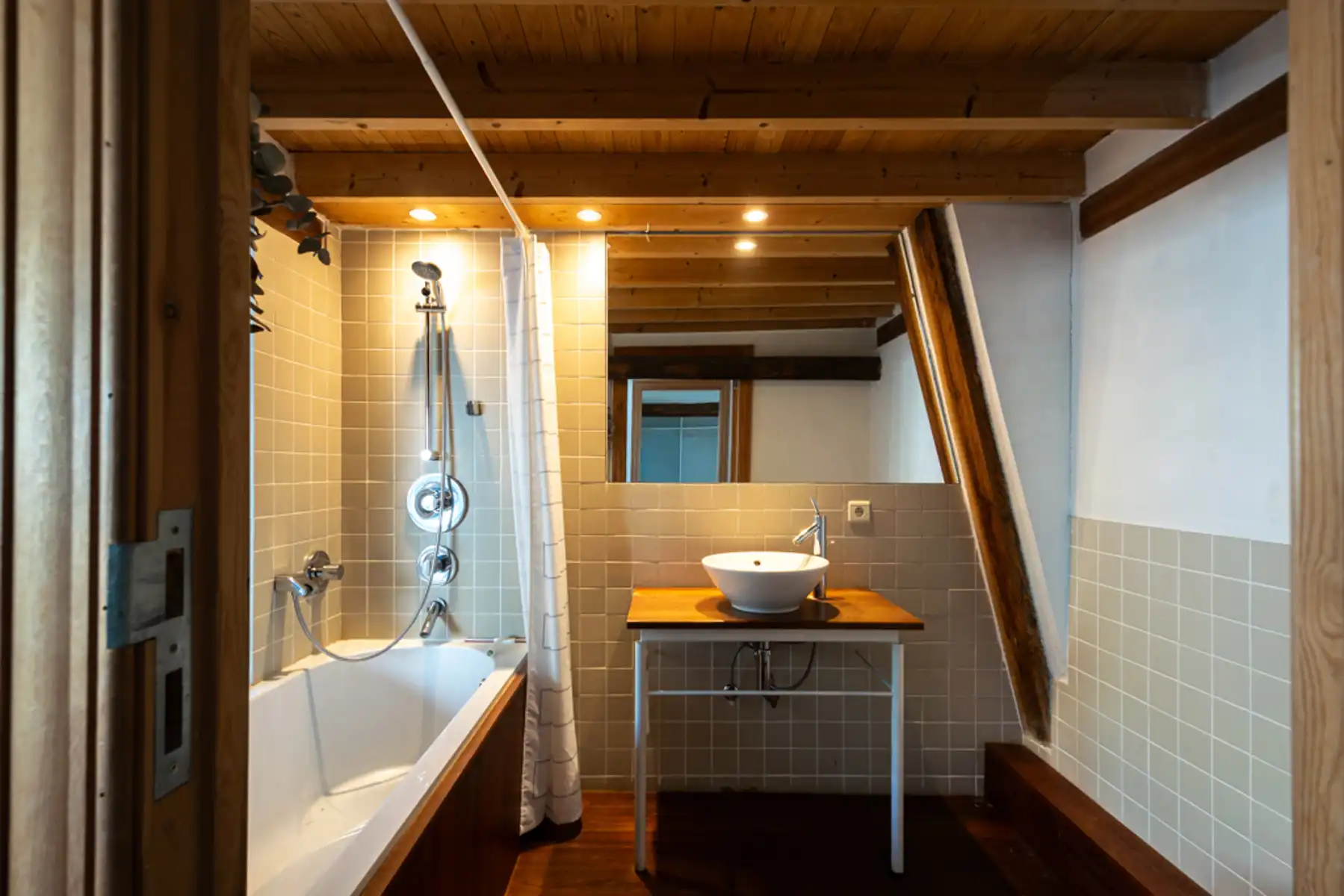 CHARMEWONING IN HET OUDE DORP VAN SCHILDE foto 16