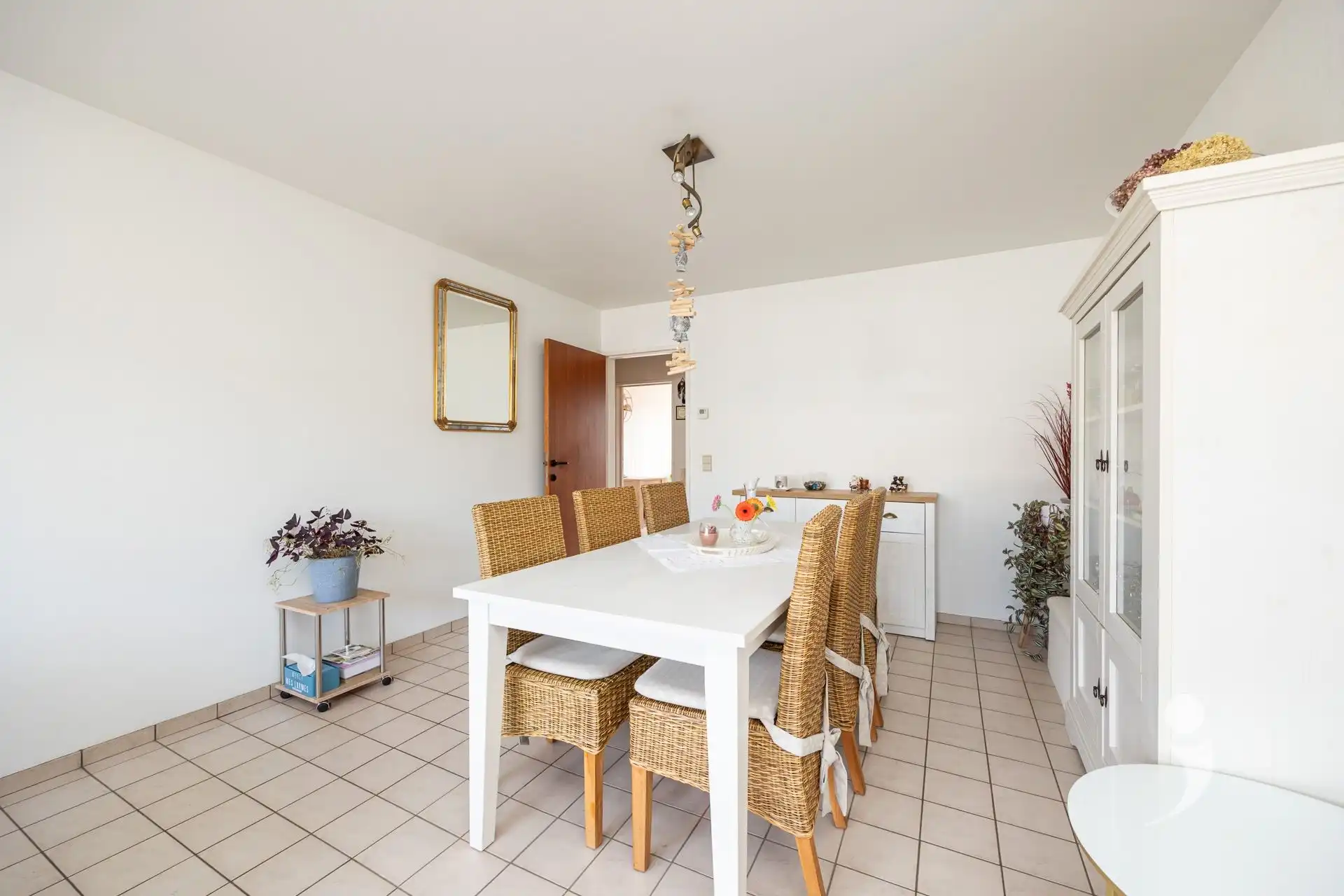 Instapklaar appartement met ruime garage te centrum Aarschot foto 8