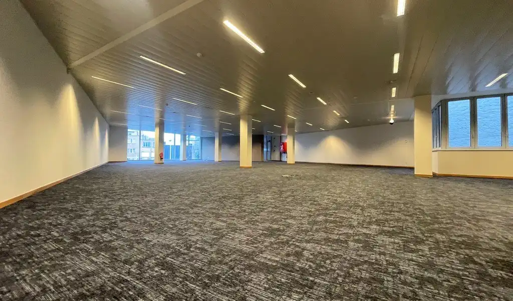 Kantoorruimte te huur aan station van Mechelen foto 5