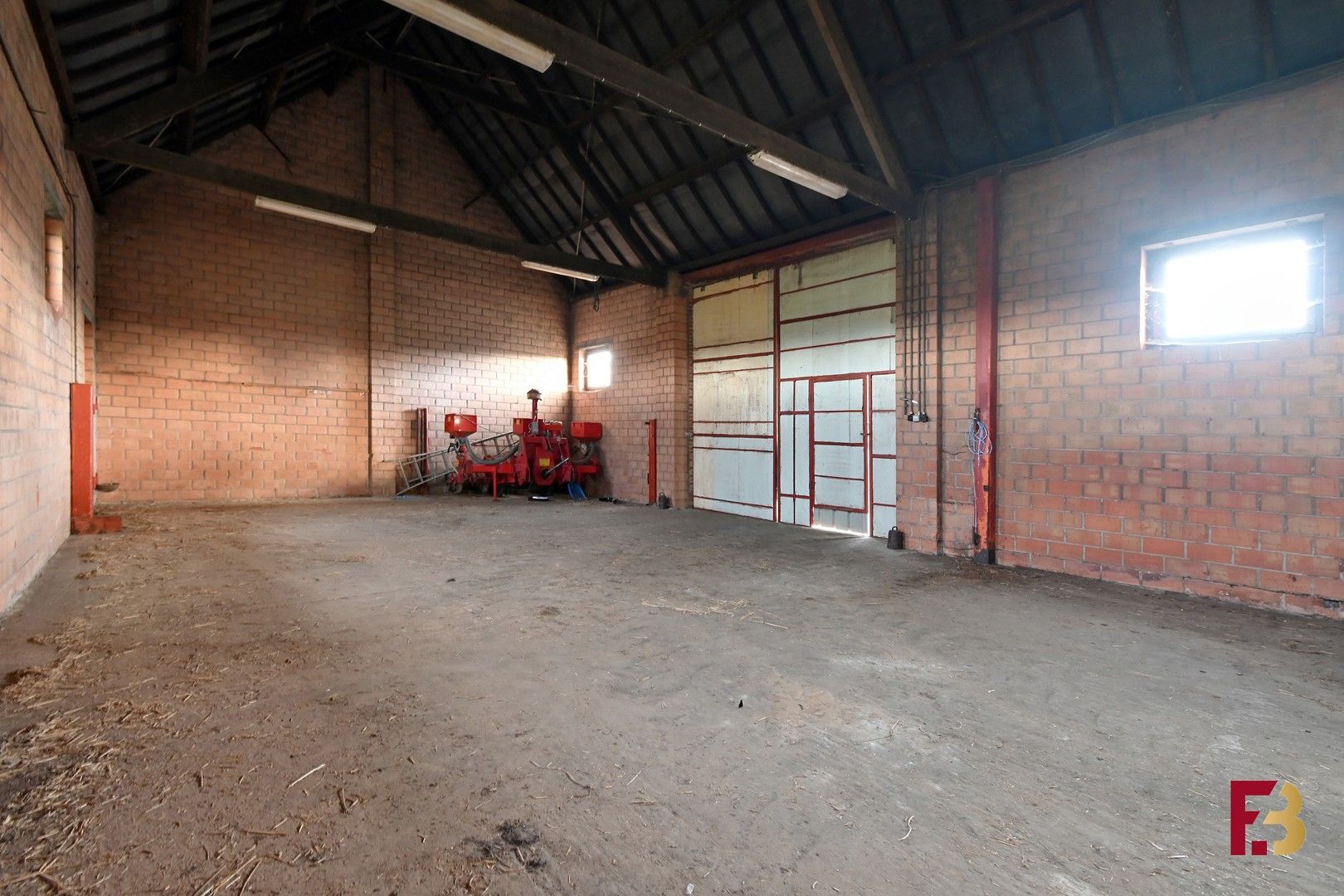 Unieke hoeve te koop in Beveren-Waas foto 17