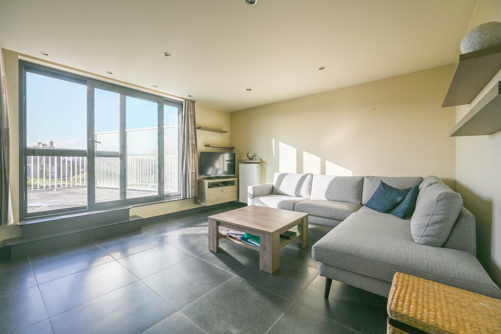 Energiezuinig appartement met twee slaapkamers en ruim terras foto 4