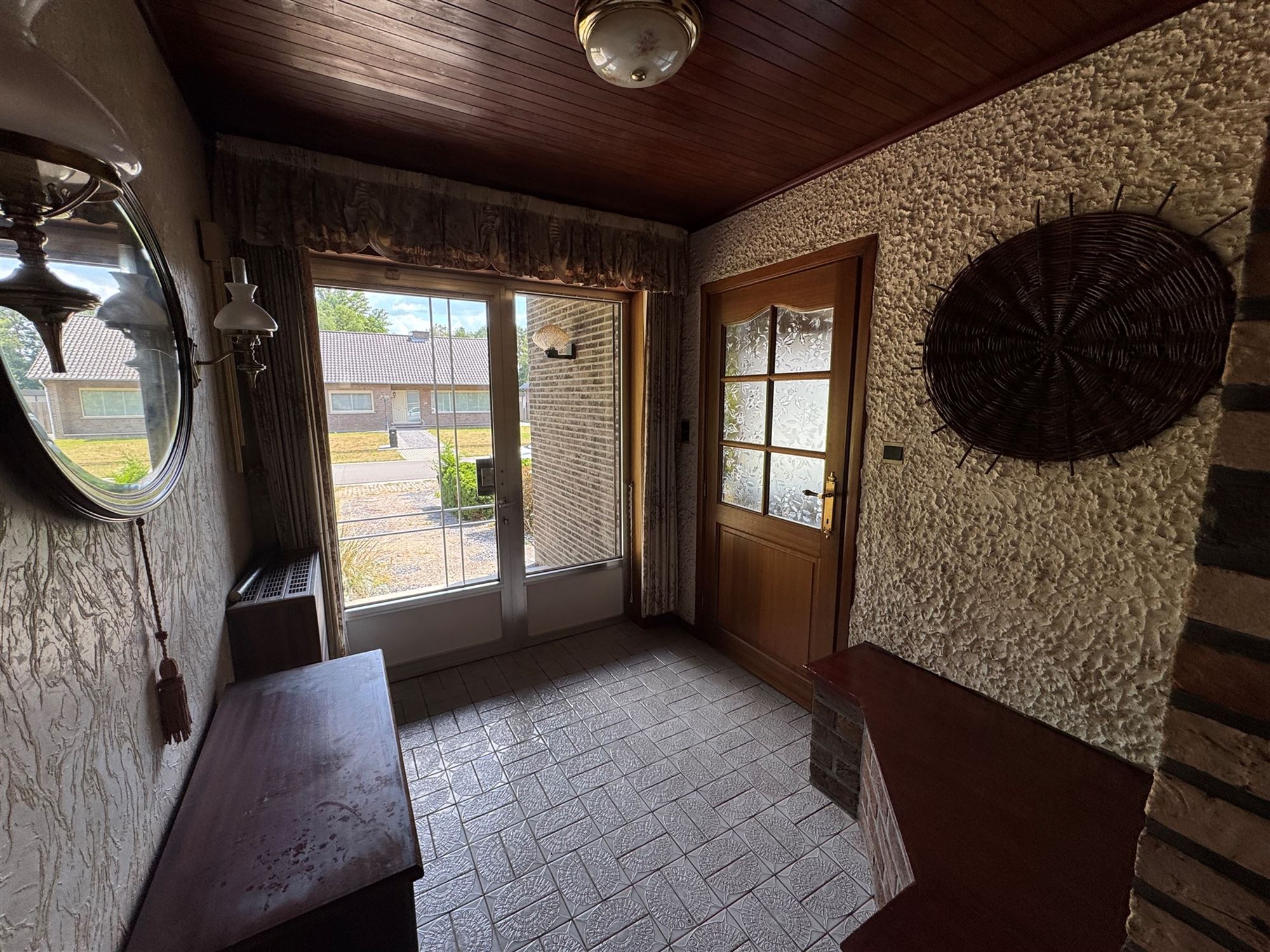 GOED ONDERHOUDEN GELIJKVLOERSE WONING (181M2) MET 3 SLAAPKAMERS EN GROTE TUIN (12A53) TE KOERSEL foto 4