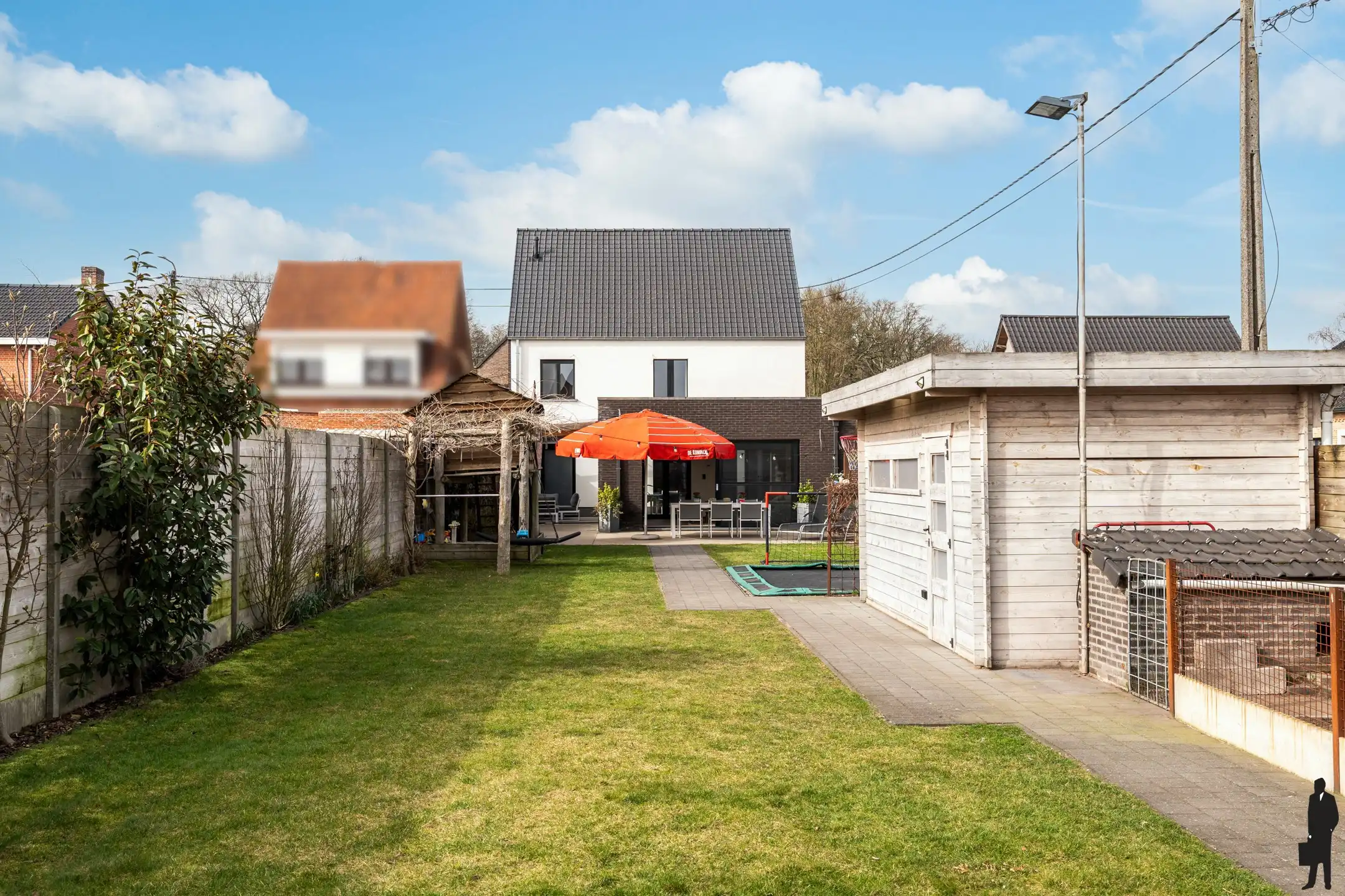 Instapklare woning (2013) met 3 tot 4 slpk in centrum Tielen foto 18