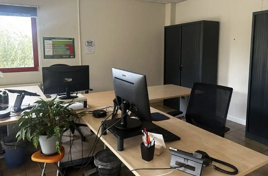 Moderne kantoren met parking te huur in Turnhout foto 15