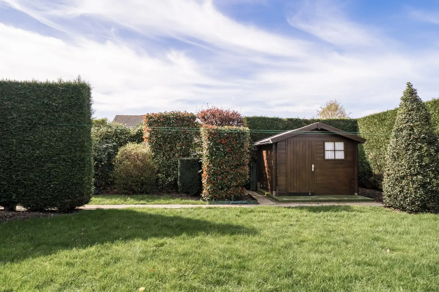 Uitstekend onderhouden bungalow in rustige woonwijk foto 24