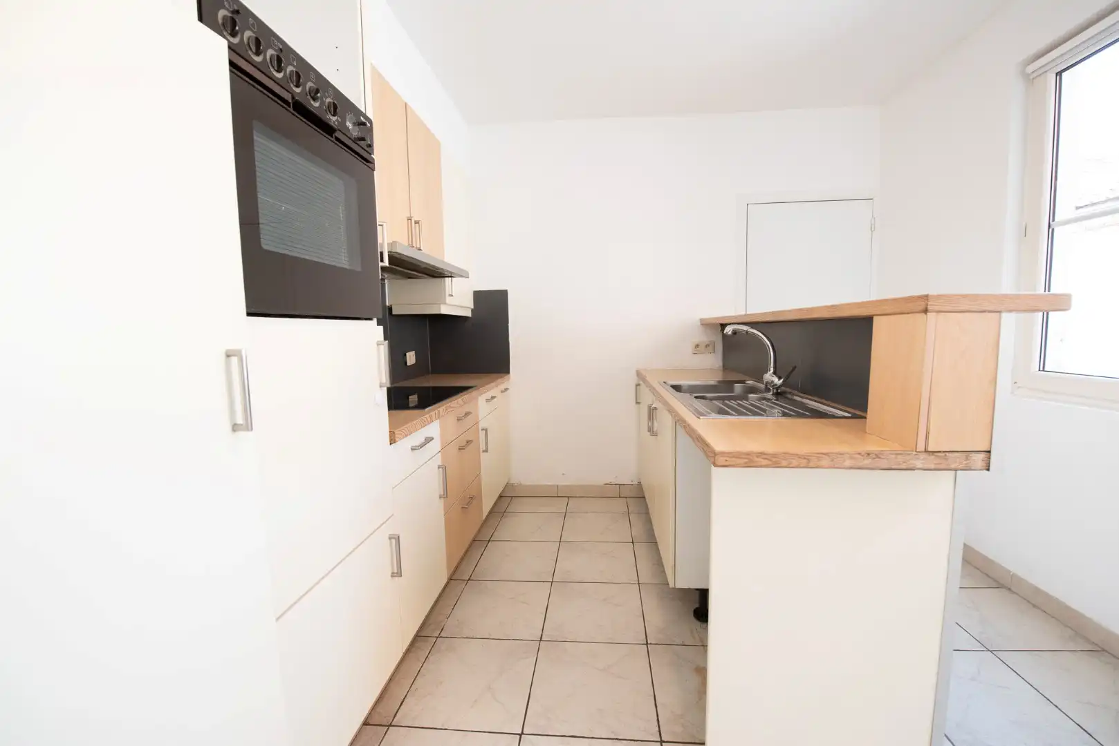 Ruime woning te Dentergem. foto 5