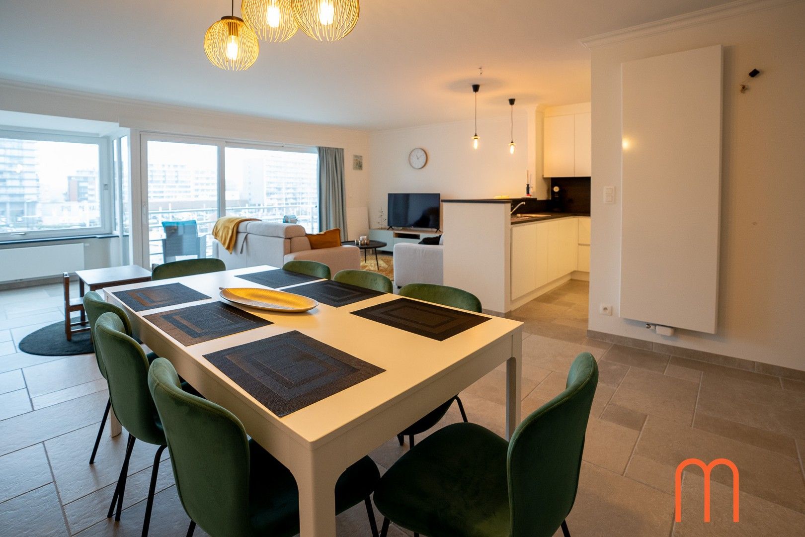 Prachtig gerenoveerd appartement met 2 slaapkamers te huur in Oostende foto 7