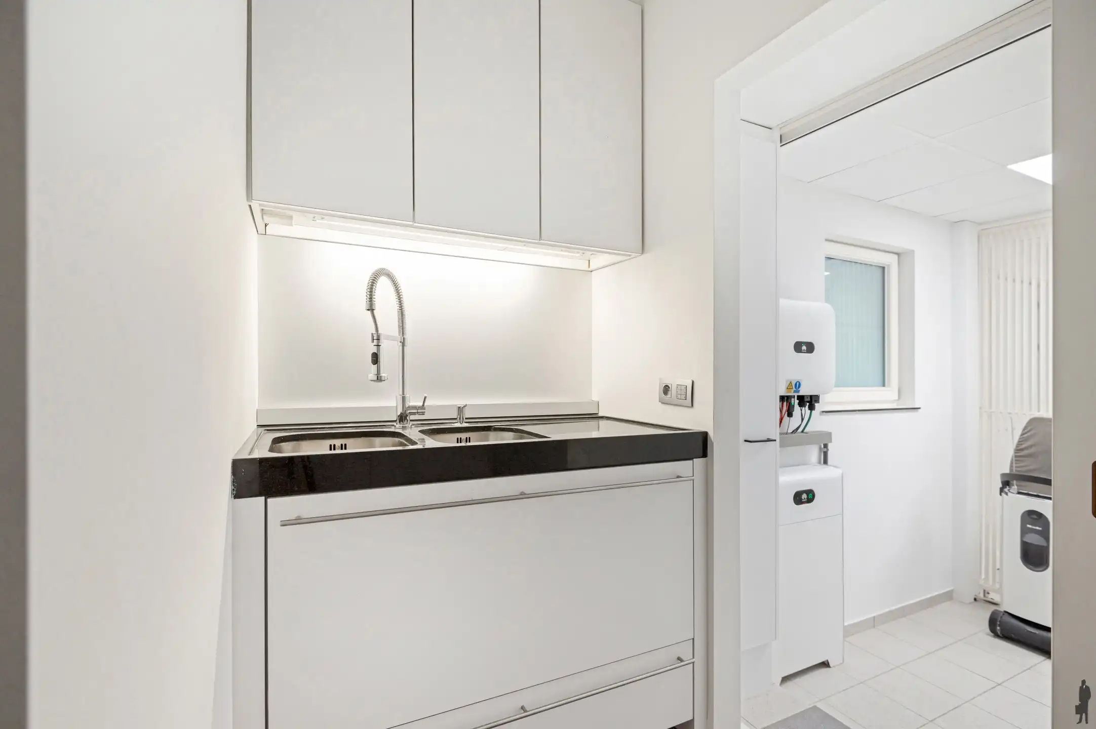 Energiezuinige villa met luxe afwerking en zonnige tuin (1.183 m²) foto 31