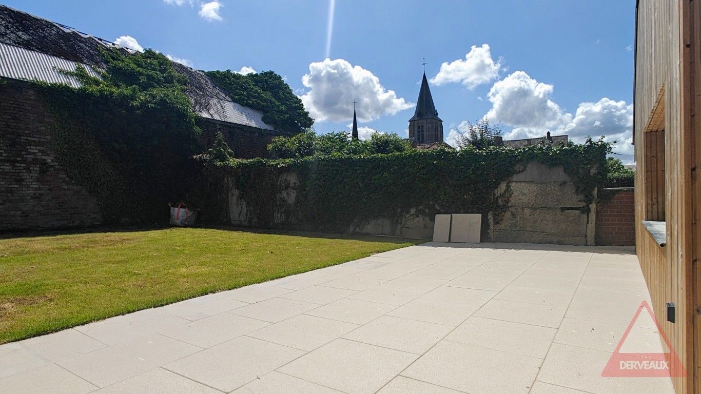 Moorslede – Instapklare, volledig gerenoveerde woning met gezellige tuin foto 18