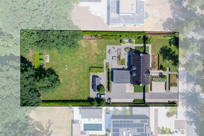 Landelijk&nbsp;ingerichte villa op exclusief en rustig gelegen perceel met een straatbreedte van 38m terug te vinden in één van de meeste geliefde Hasseltse buurten 'Berkenveld' foto 31