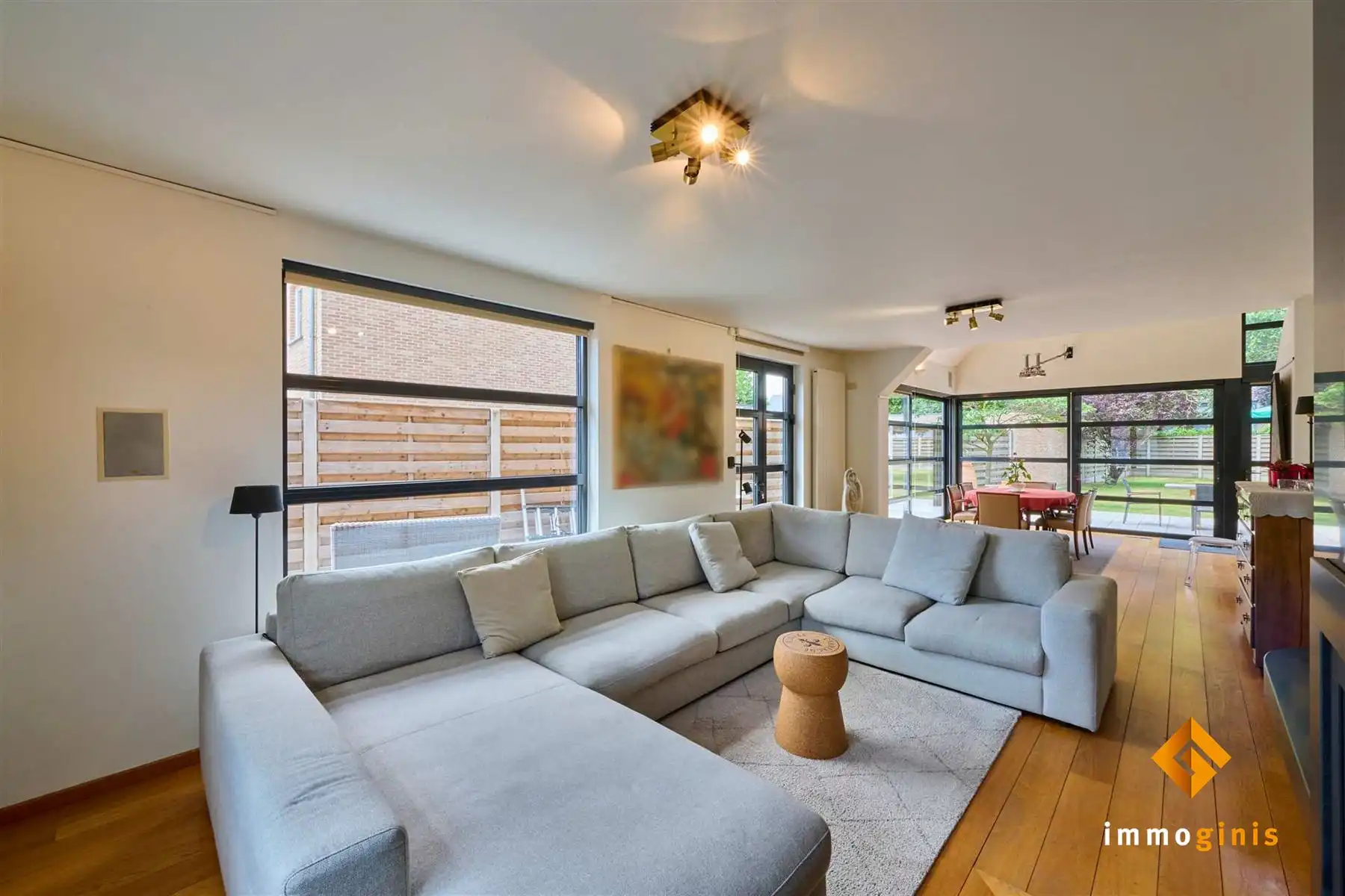 Zéér ruime woning met 3 tot 6 slaapkamers en praktijkruimte. Perceel van 7a86ca in centrum Bocholt! foto 3