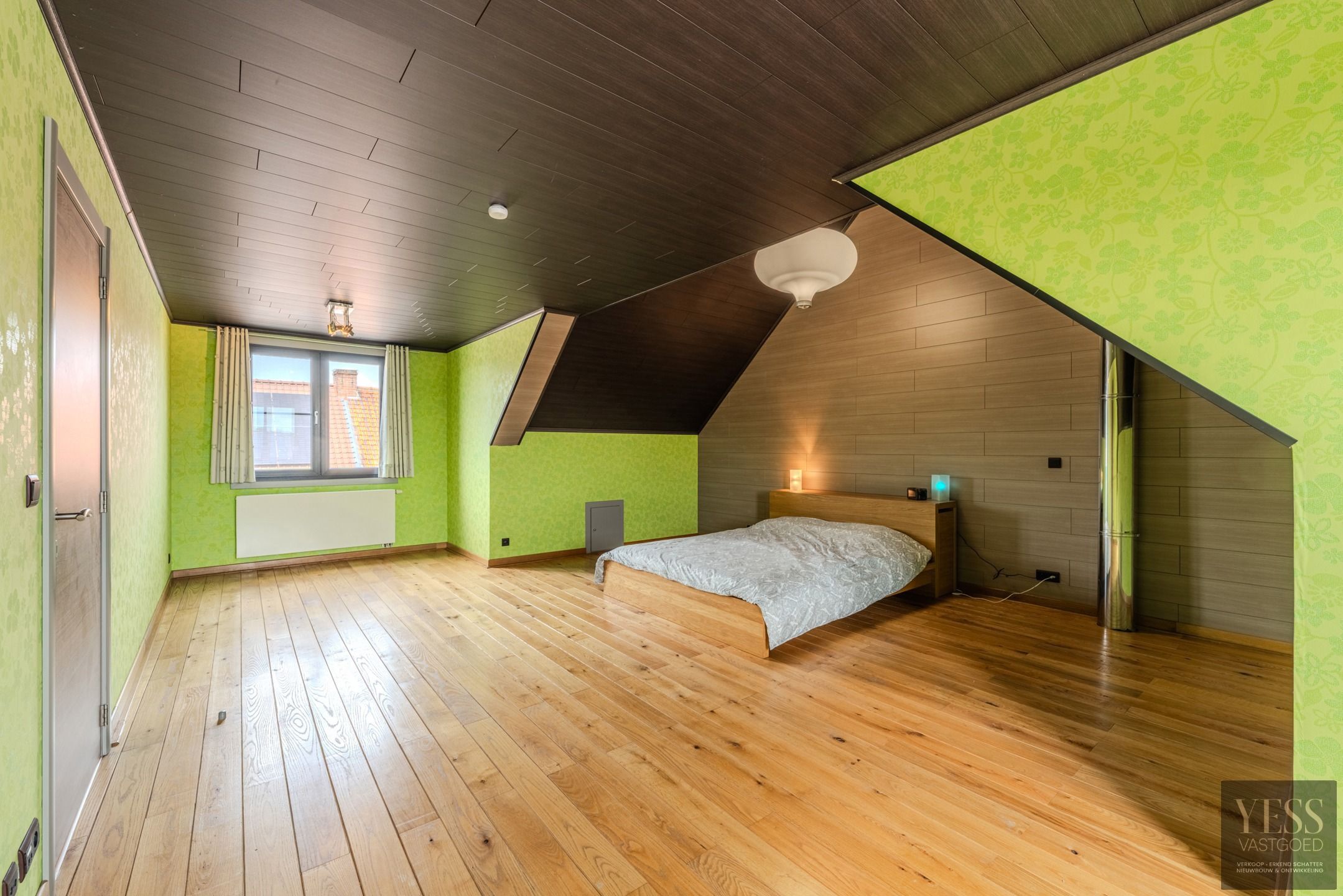 Uniek pand 236m2 bewoonbaar + atelier/winkel/opslag 475m2! foto 21