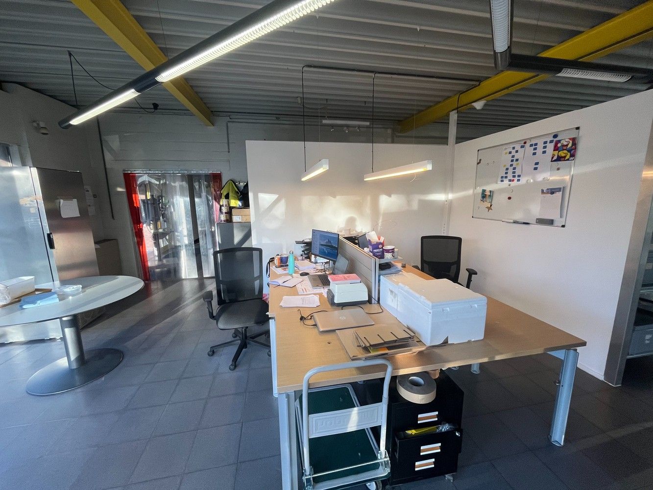 1.144m² Bedrijfsgebouw op 25a38ca foto 5