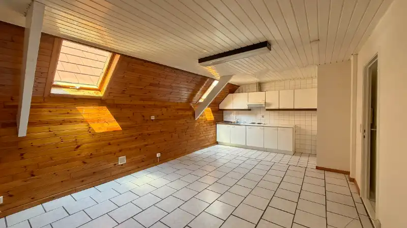 Opbrengsteigendom met 7 appartementen + ruime garage-magazijn 150m² foto 7