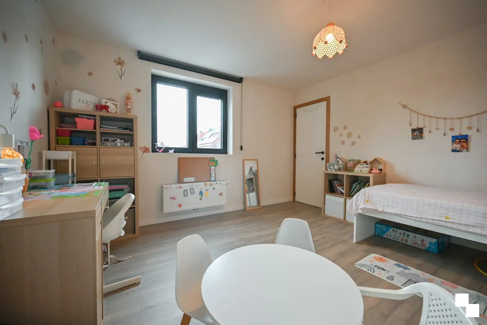 Rustig gelegen, instapklare gezinswoning met drie slaapkamers te Izegem foto 25