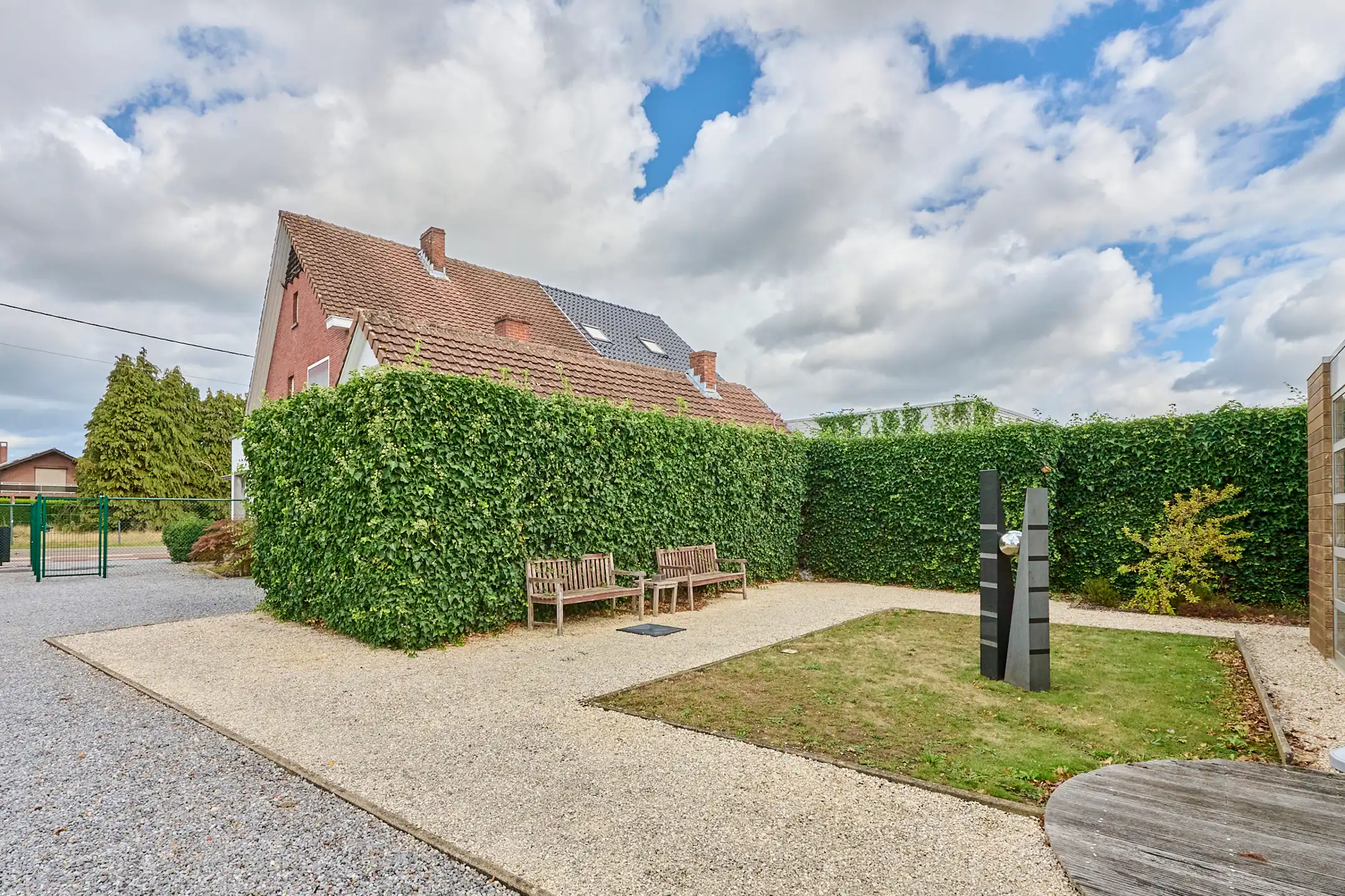 Charmante, op te frissen HOB met 4 slpks  foto 15