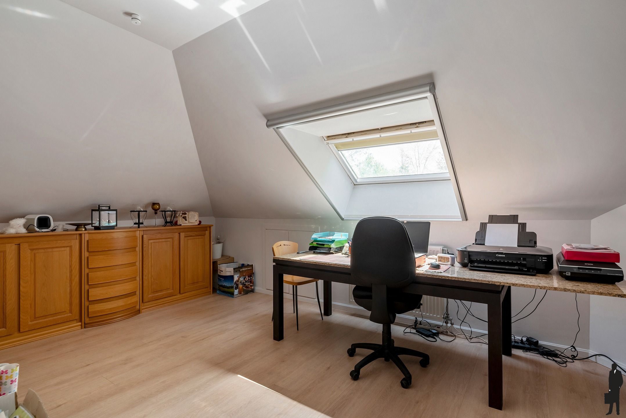 Residentiële villa op hoekperceel van ca. 2.452m² foto 23
