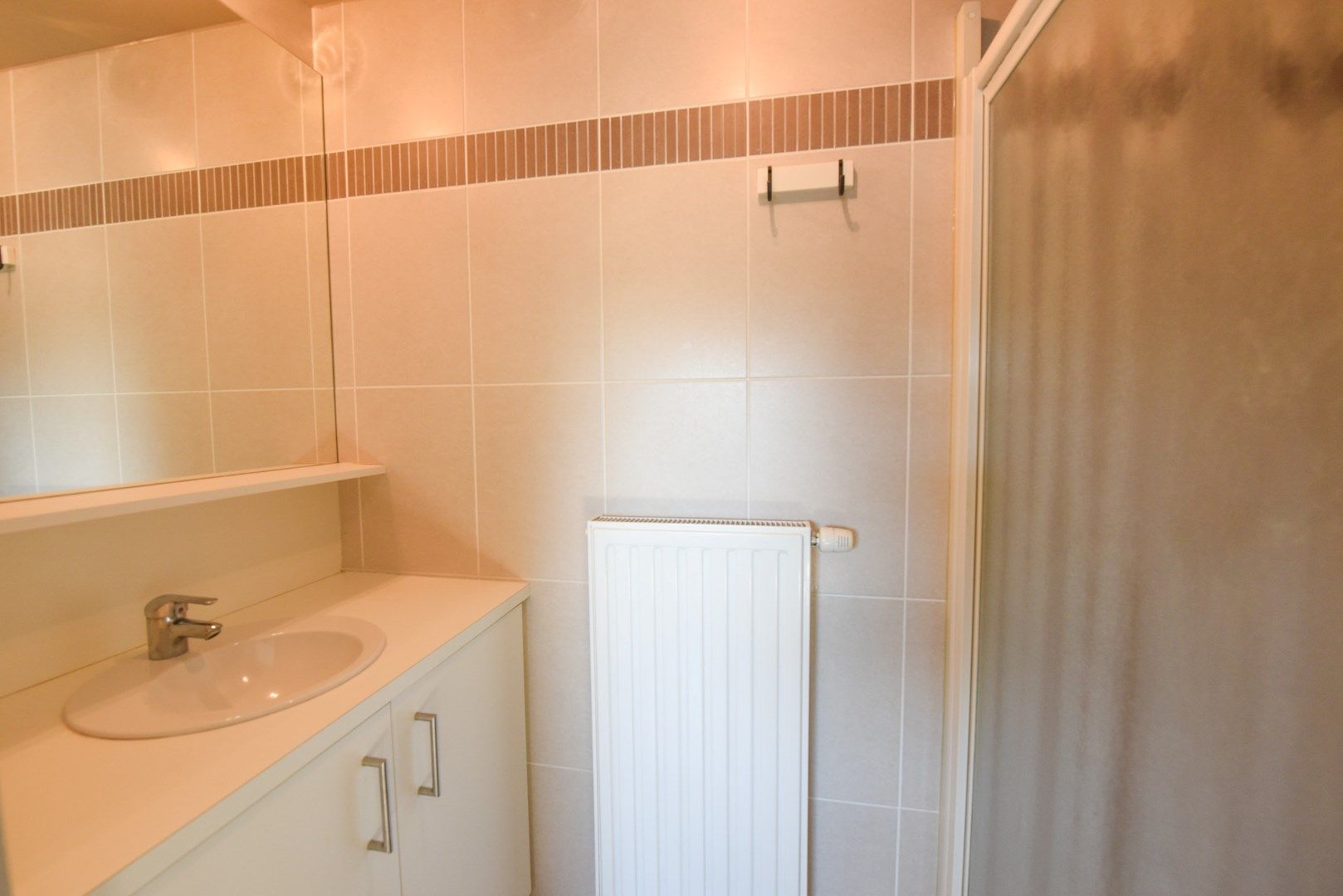 Lichtrijk duplex-appartement op een schitterende ligging in Centrum Waregem met garage! foto 6