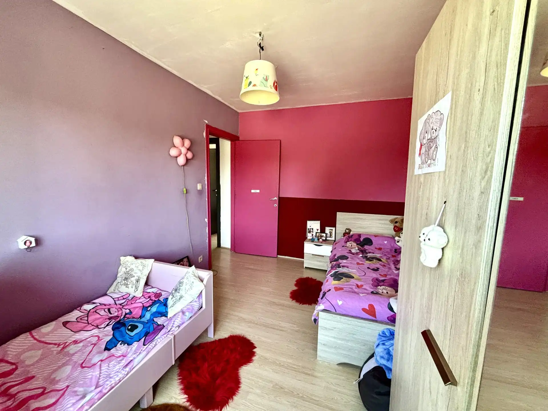 Instapklare halfopen bebouwing met 4 slaapkamers, garage en zonnige tuin foto 11