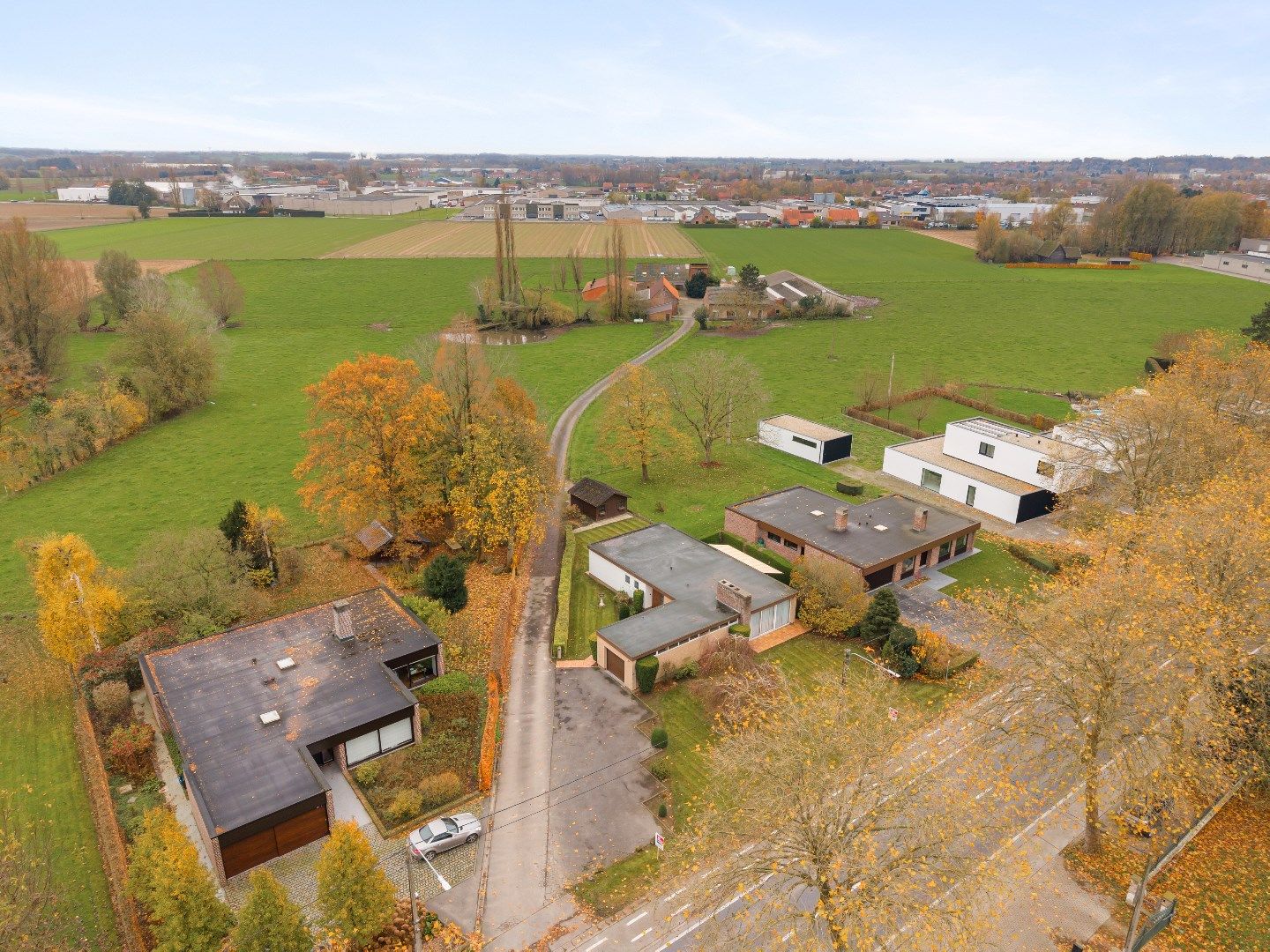 TE RENOVEREN BUNGALOW OP 1035M² MET LANDELIJKE VERZICHTEN foto 4