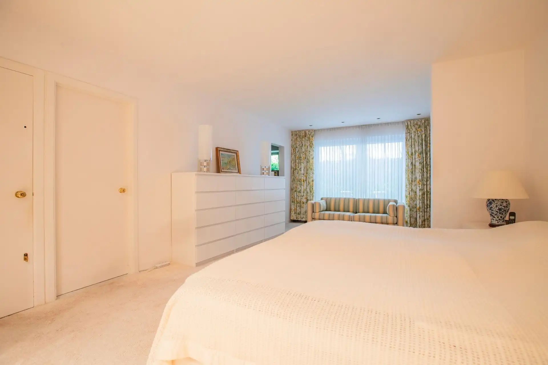 Vrijstaande villa op toplocatie aan de Zilverkust in Lanaken foto 24