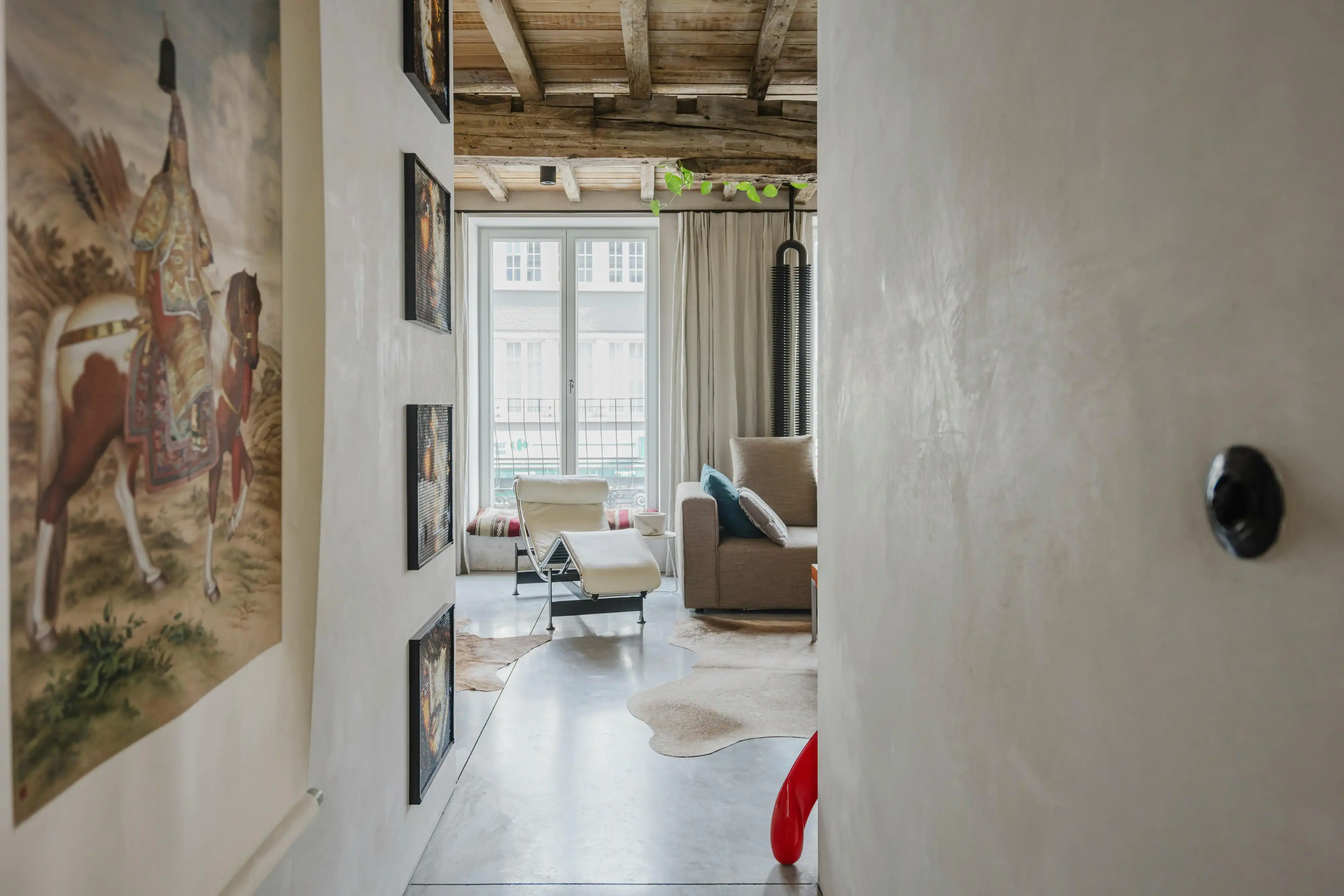 Authentiek karakter, hedendaags comfort in hartje Kortrijk foto 4