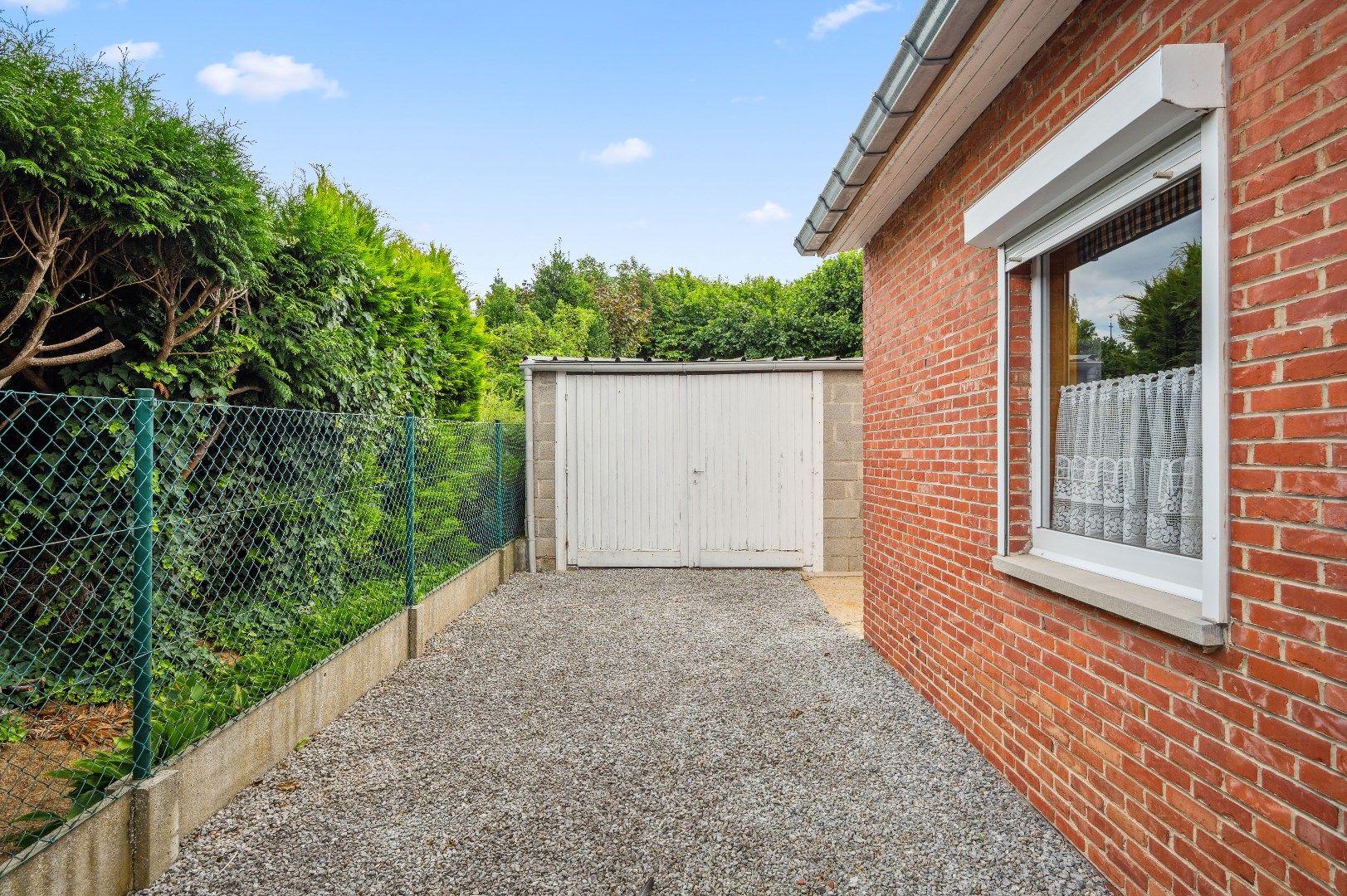 Ruime open bebouwing met tuin, terras, garage en 3 slaapkamers in Wange foto 23