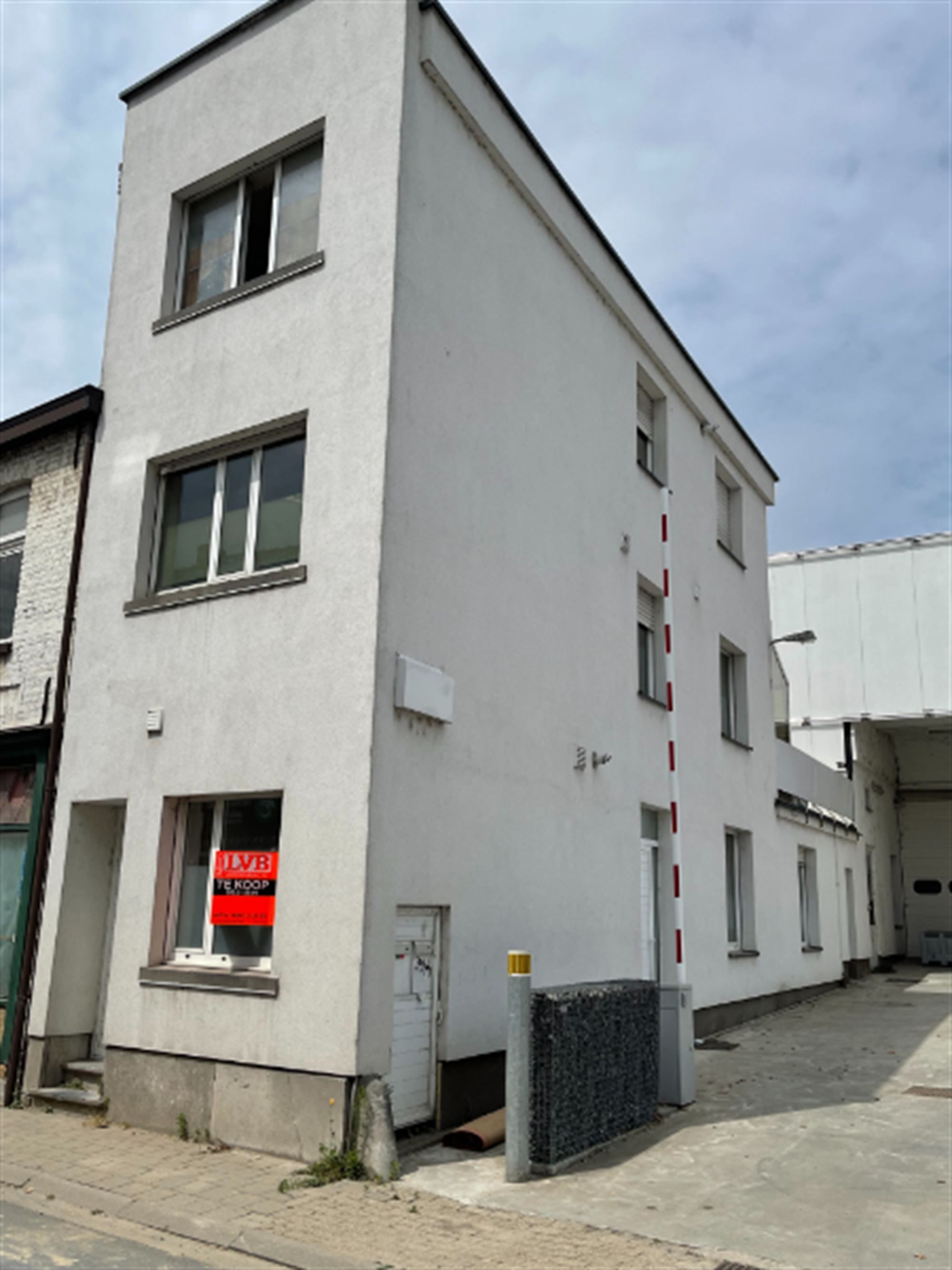 Gebouw te koop Harelbeeksestraat 79 - 8520 KUURNE