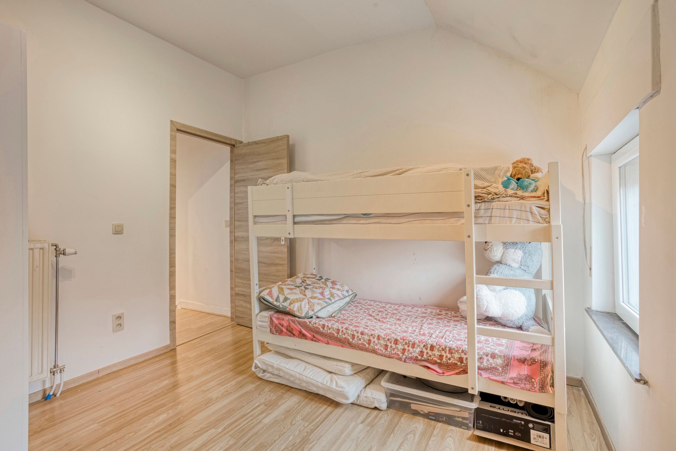 Instapklare rijwoning met tuin op toplocatie te Wilsele foto 9
