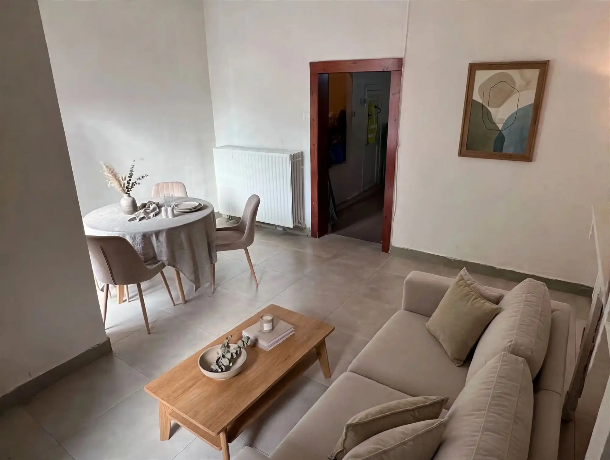 ruime woning met 4 slaapkamers, tuin en achteringang. foto 6