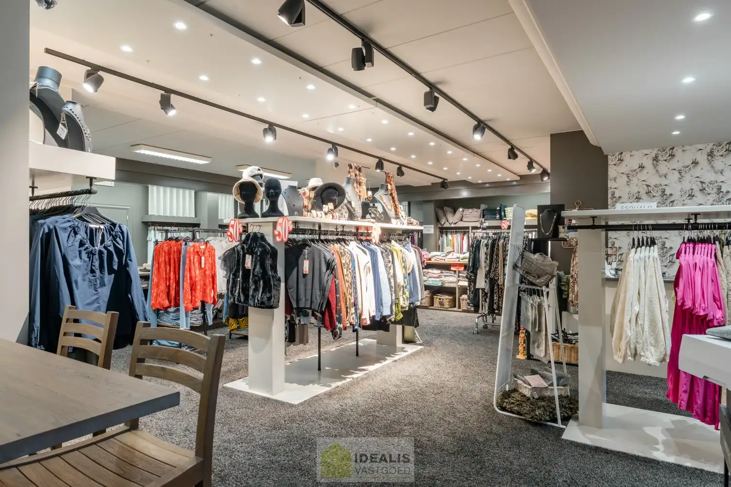 INSTAPKLARE HANDELSRUIMTE VAN MAAR LIEFST +- 410M² MET RIANTE WONING OP SCHITTERENDE COMMERCIËLE ZICHTLOCATIE!! foto 18