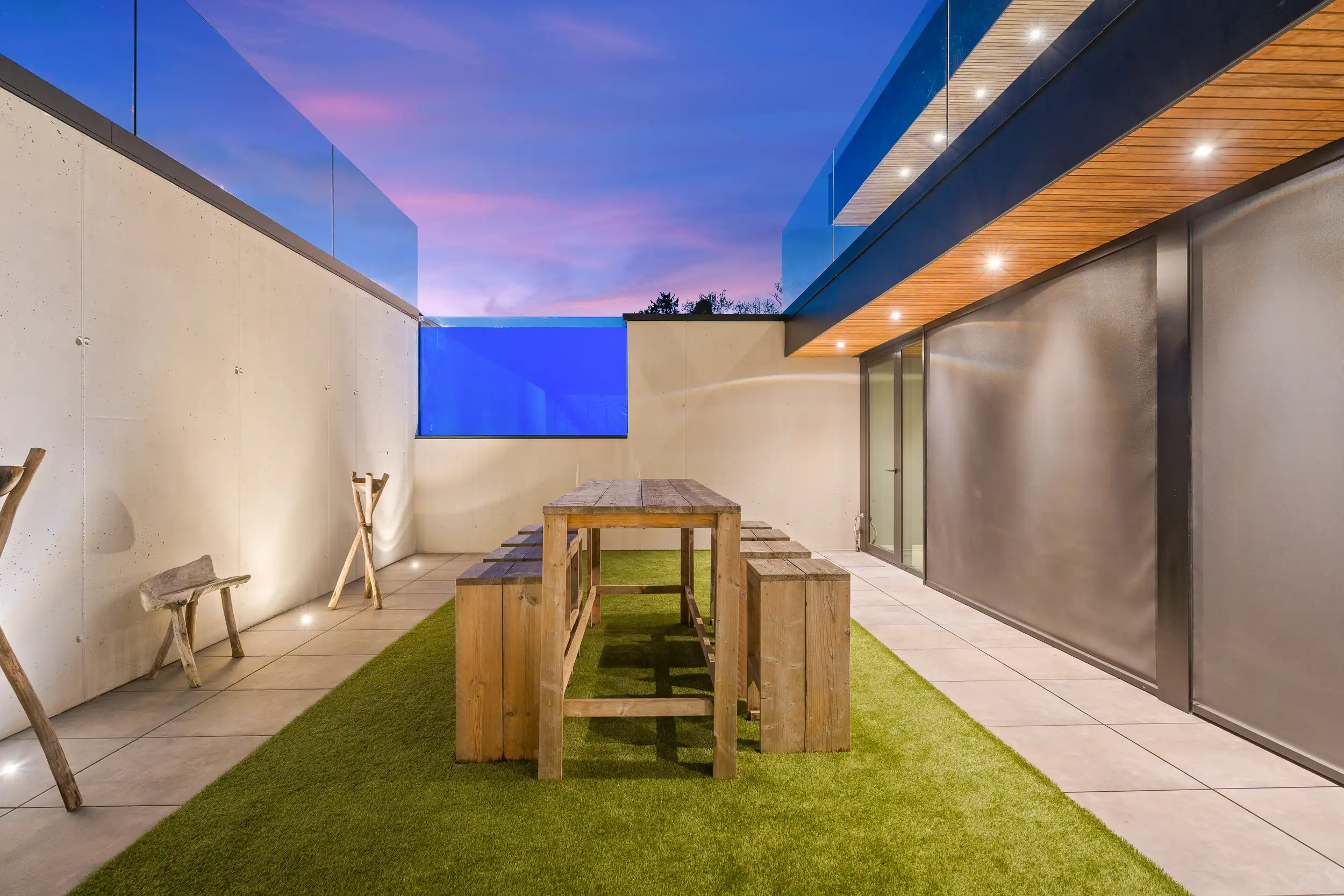 Designvilla in residentiële, doodlopende, woonwijk foto 33