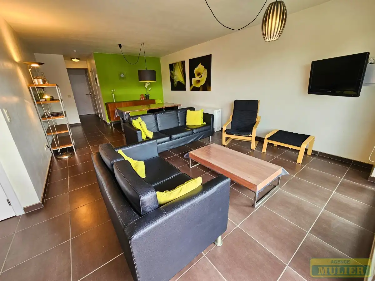 MODERN EN CENTRAAL GELEGEN APPARTEMENT TE KOOP IN DE PANNE foto 3