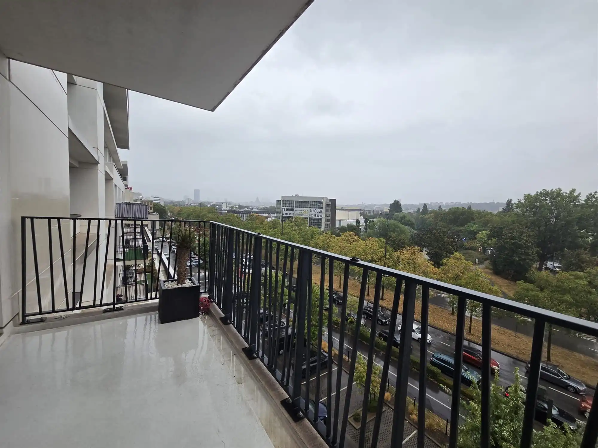 Appartement met terras en parking foto 14