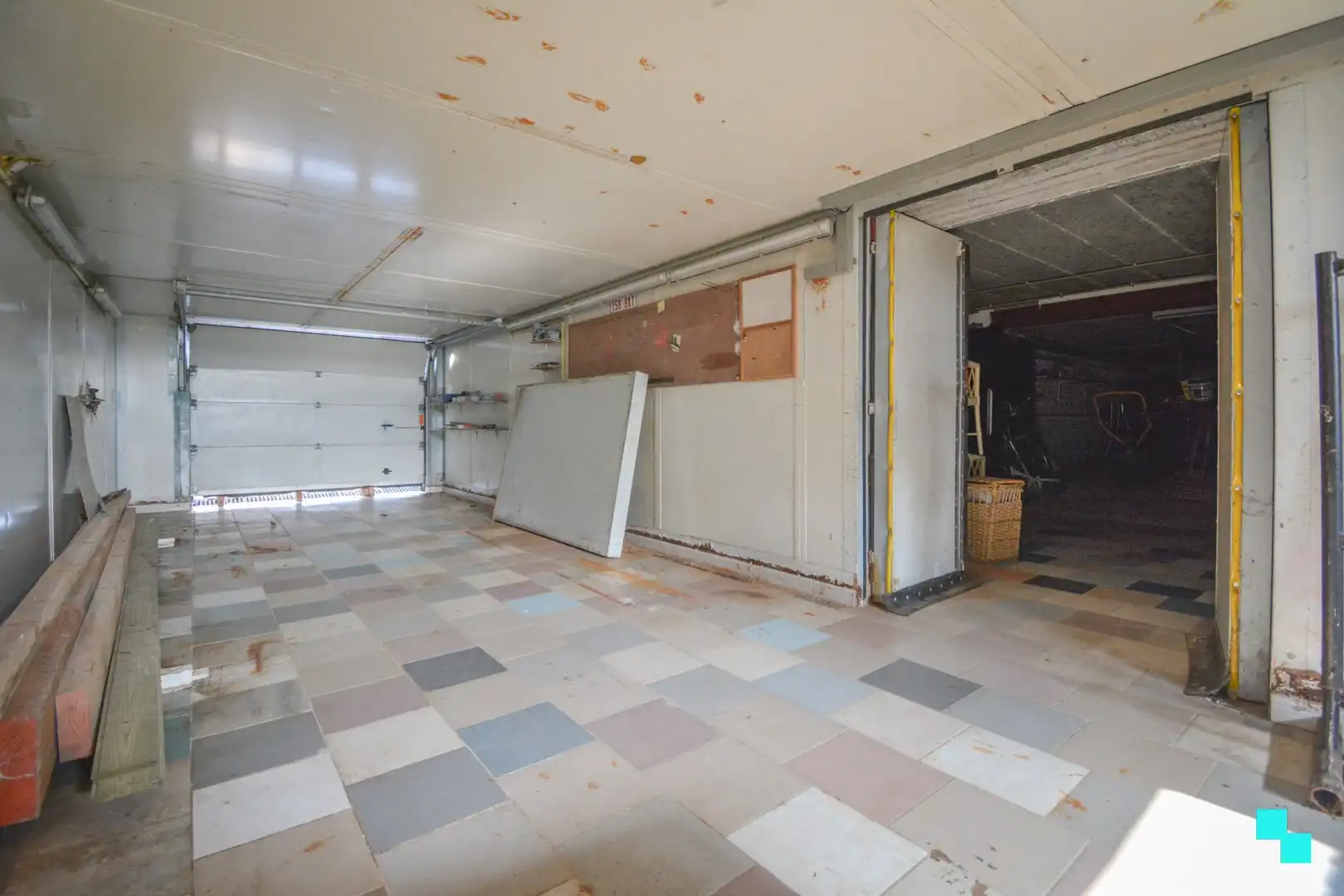 Aantrekkelijke, te renoveren woning op 11.575 m² te Roeselare foto 22