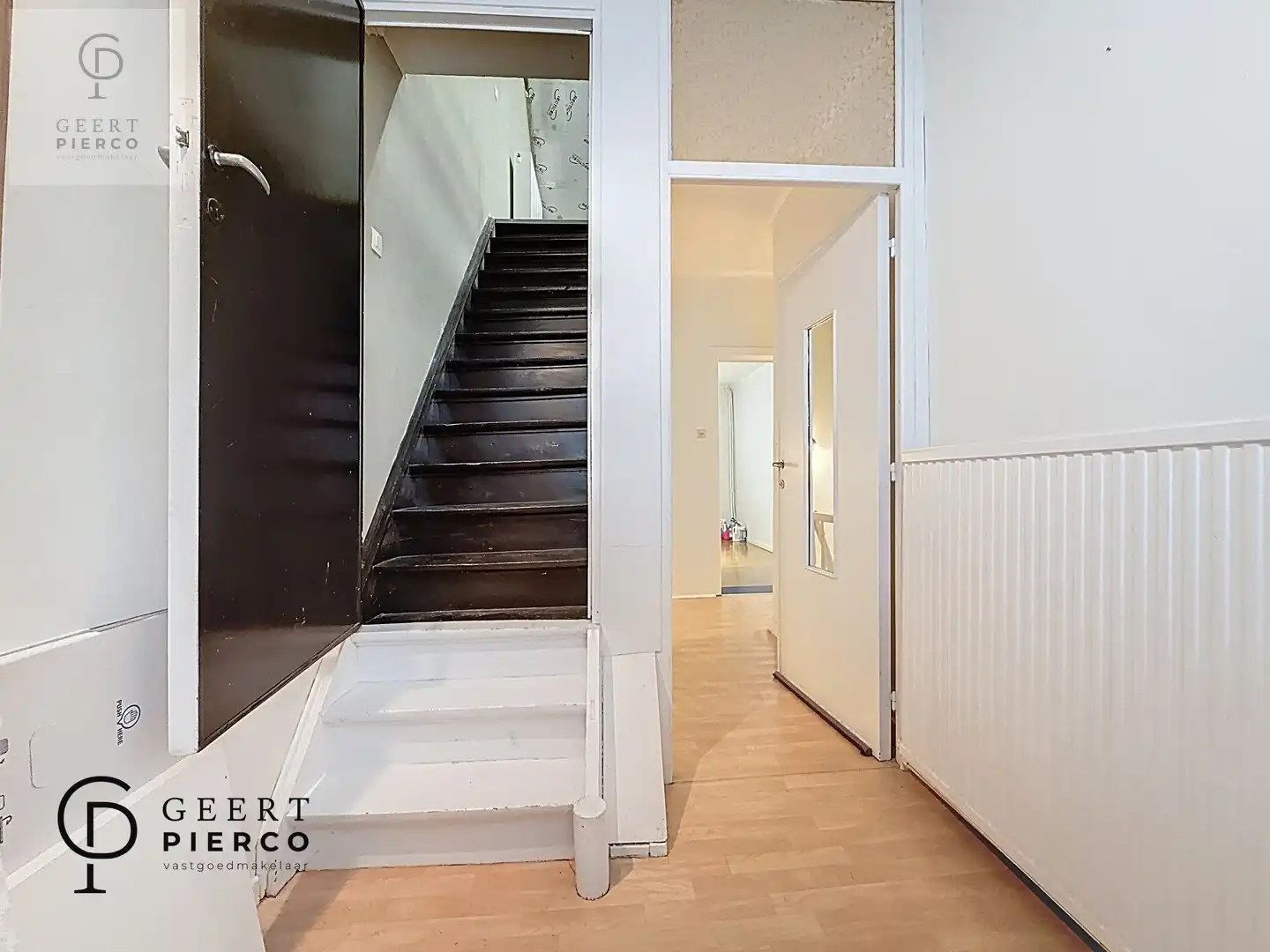 Knappe woning die meteen aanvoelt als thuiskomen foto 27