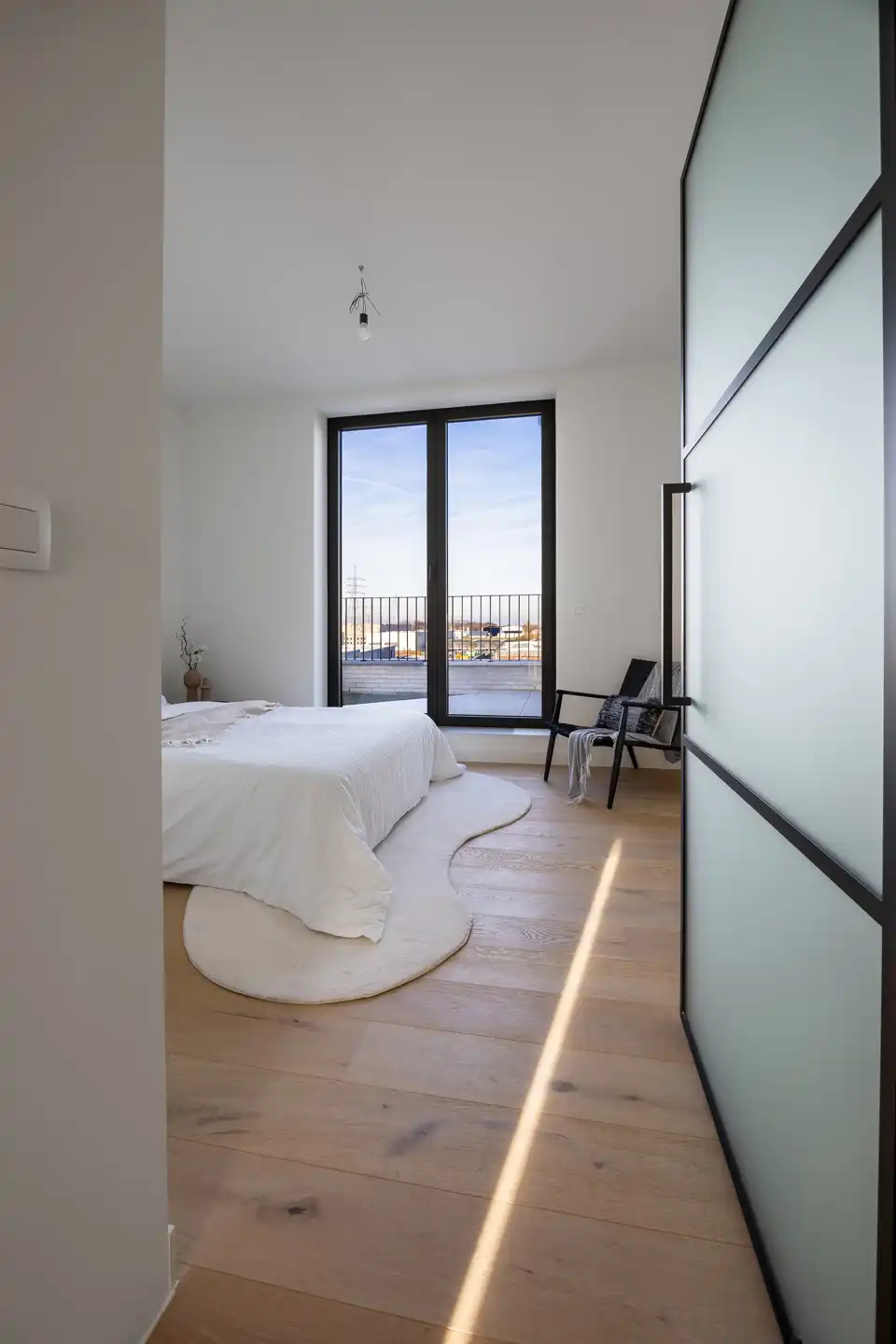 Nieuwbouw penthouse met ruime terrassen foto 16