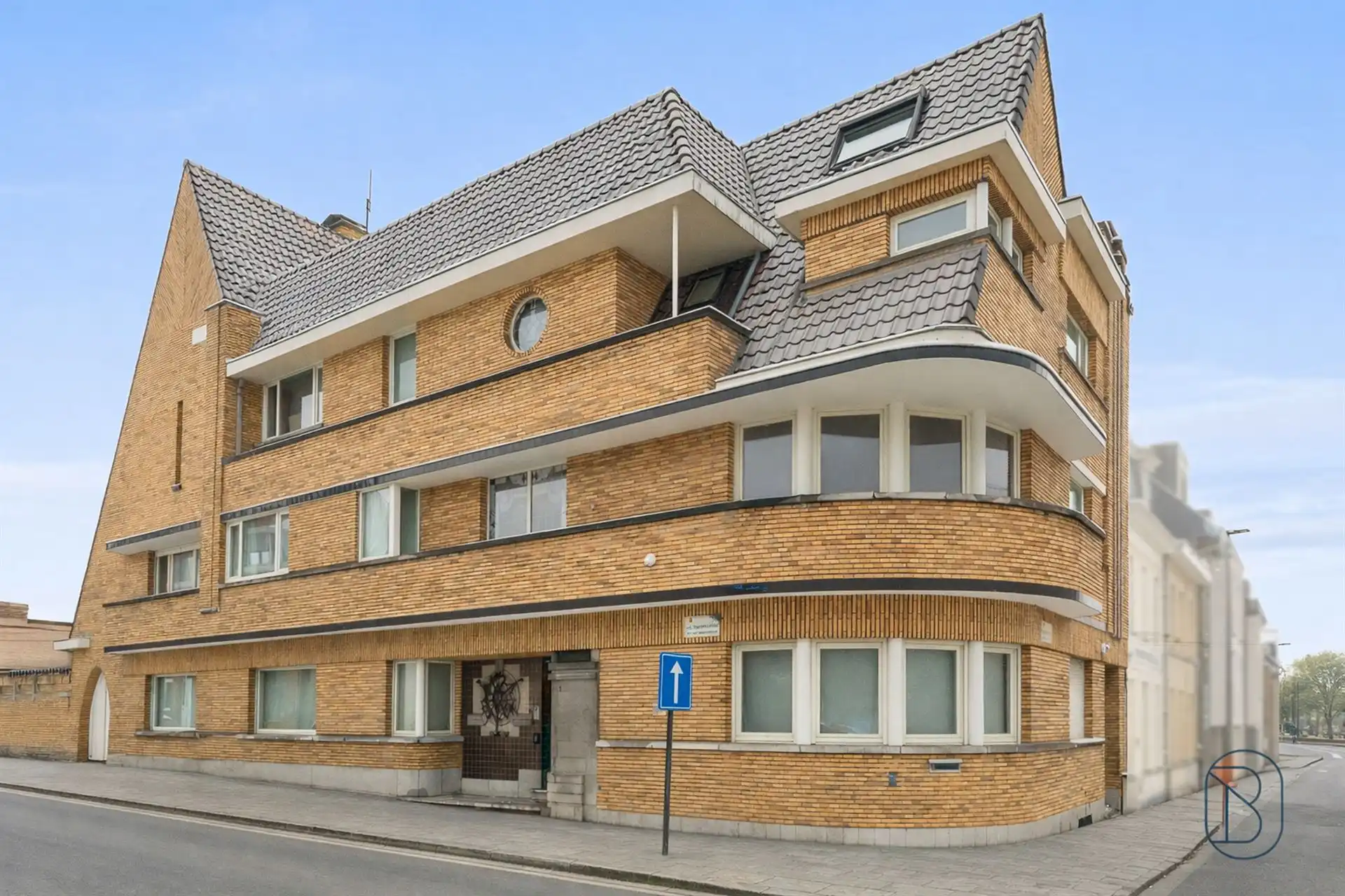 Unieke karakterwoning met 5 slk en tal van mogelijkheden foto 2