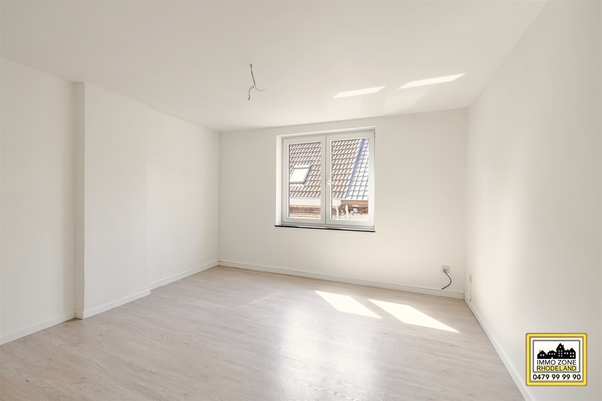 Super instapklare energiezuinige woning met 4 slpks en tuin foto 17