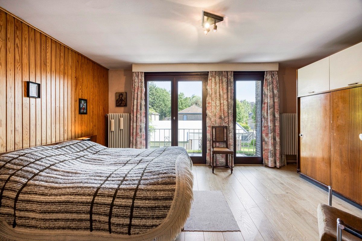 Eigentijdse villa met grote zonnige tuin midden in het groen van Sint-Denijs-Westrem foto 14