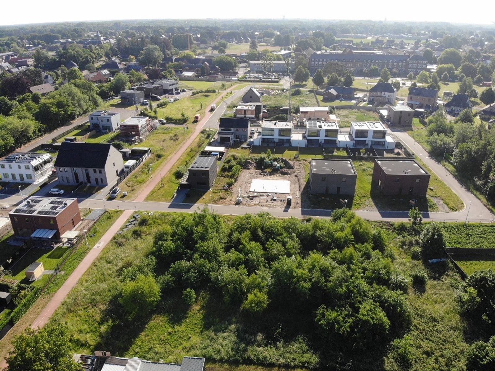 Grond te koop foto {{pictureIndex}}