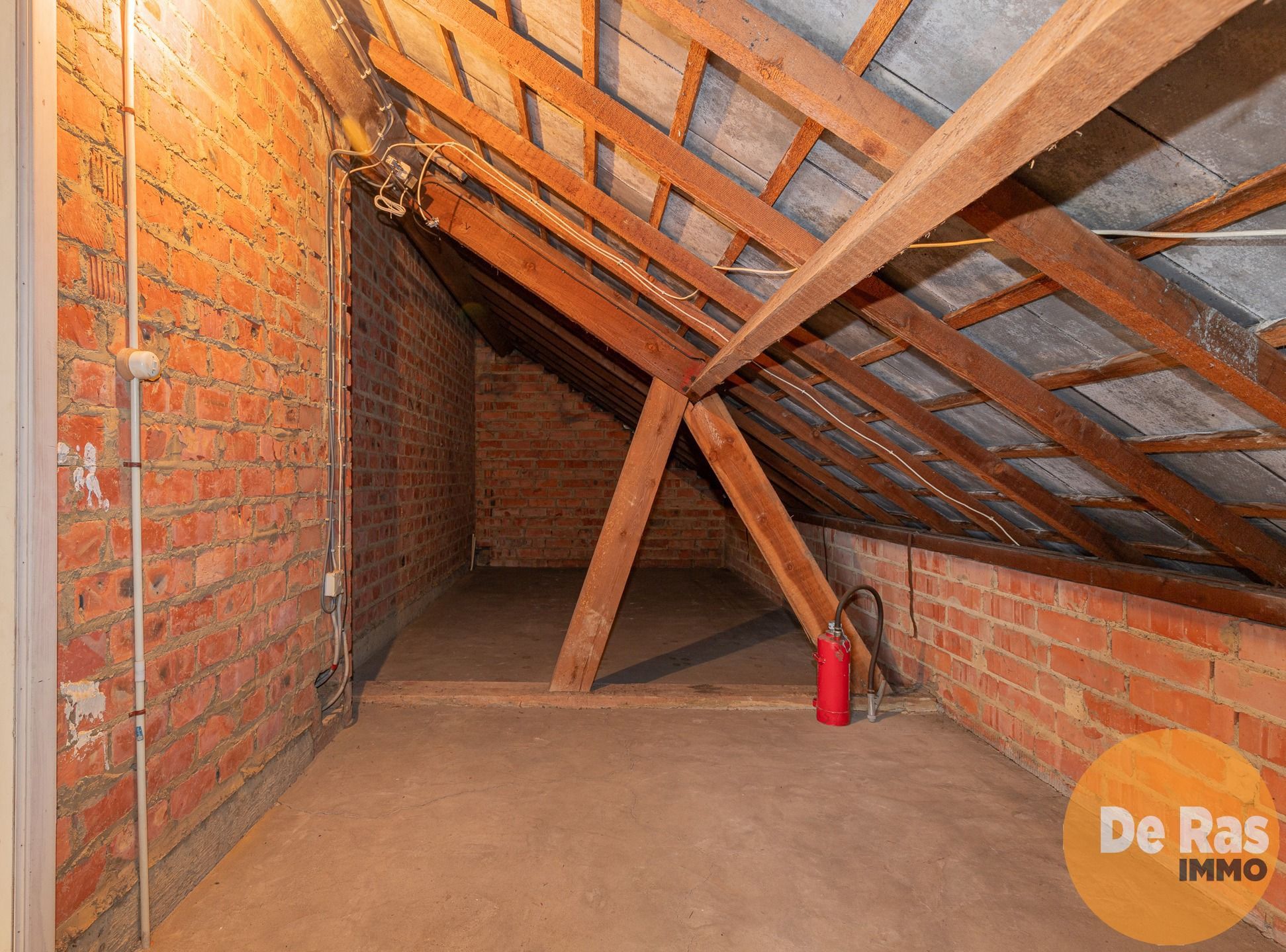 VOORDE -Solide OB met grote garage/zonnige tuin/4 slp/kelder foto 24