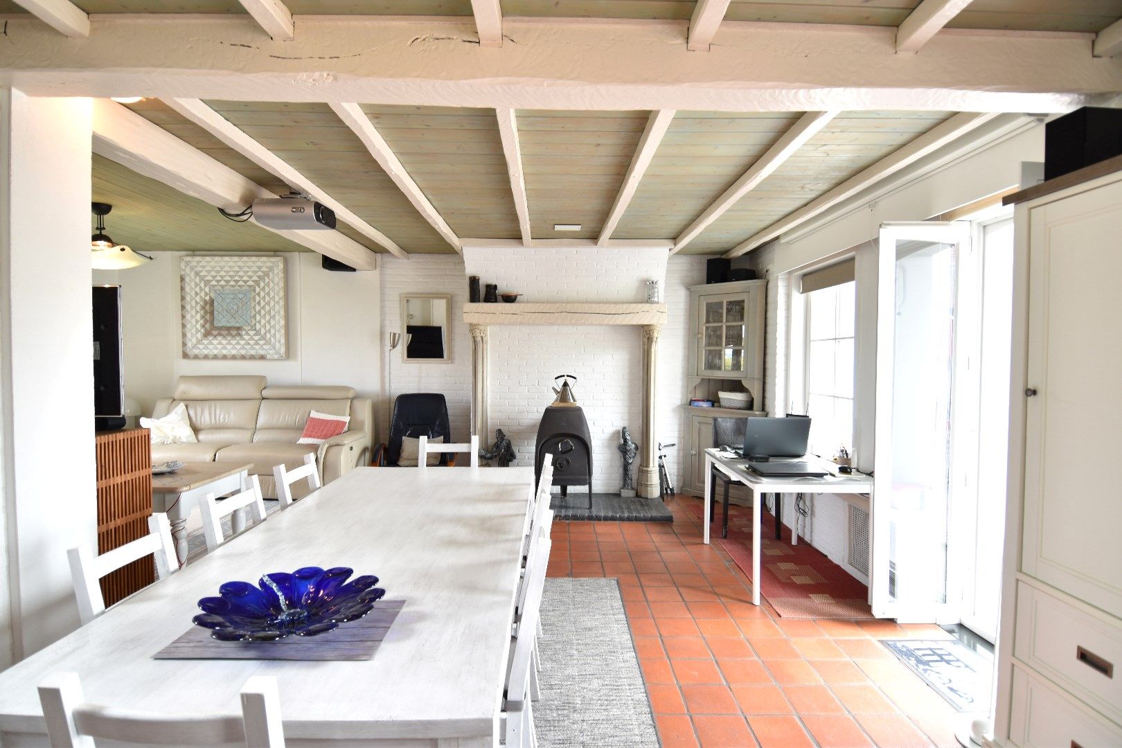 Charmante koppelwoning met 3 slaapkamers te Heule foto 2