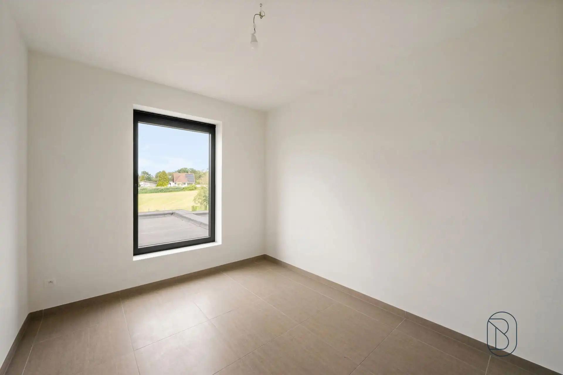 Kwalitatieve moderne energiezuinige luxe-woning met tuin. foto 43