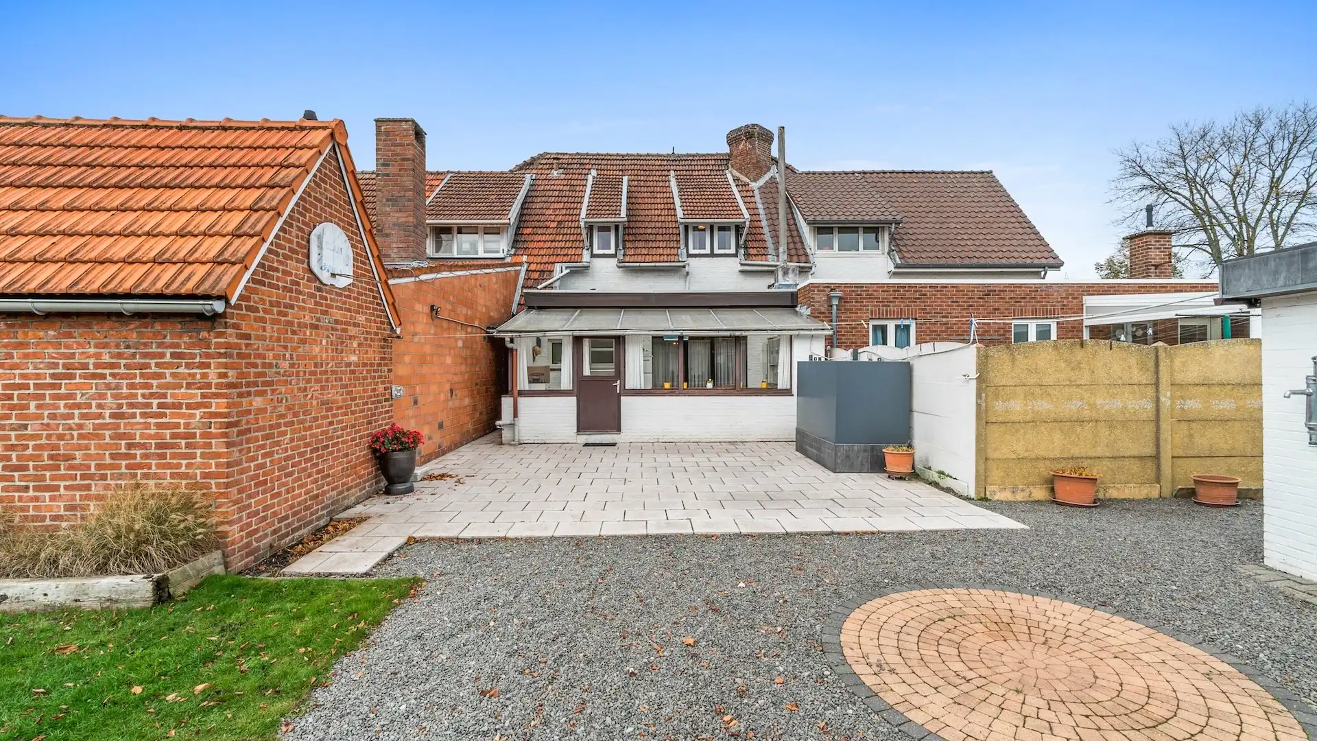 Te renoveren woning (G.B.) met 3 slpkrs  te Genk foto 20