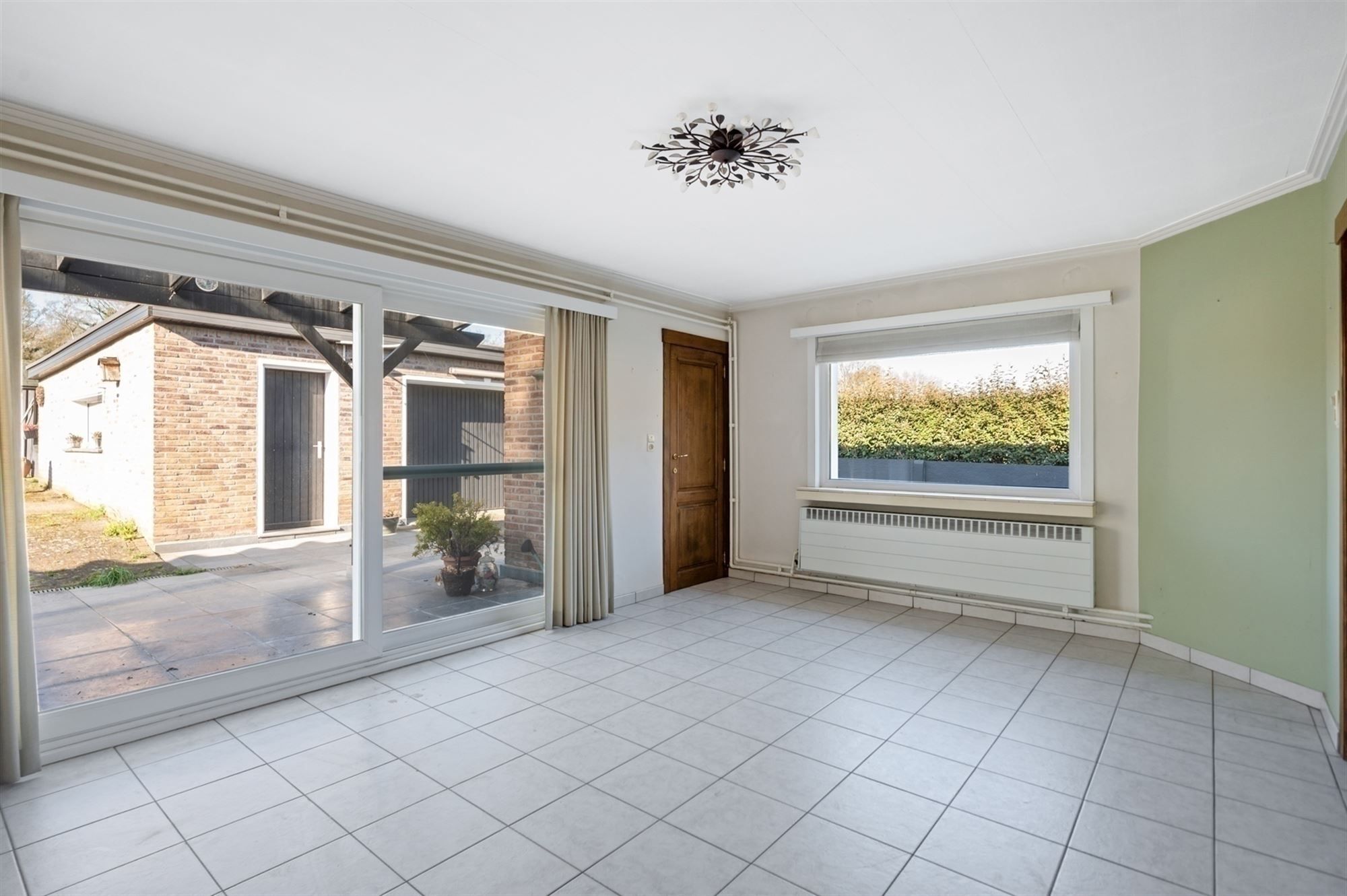 Rustig gelegen gelijkvloers-woning te Koningshooikt (nabij Duffel) foto 6