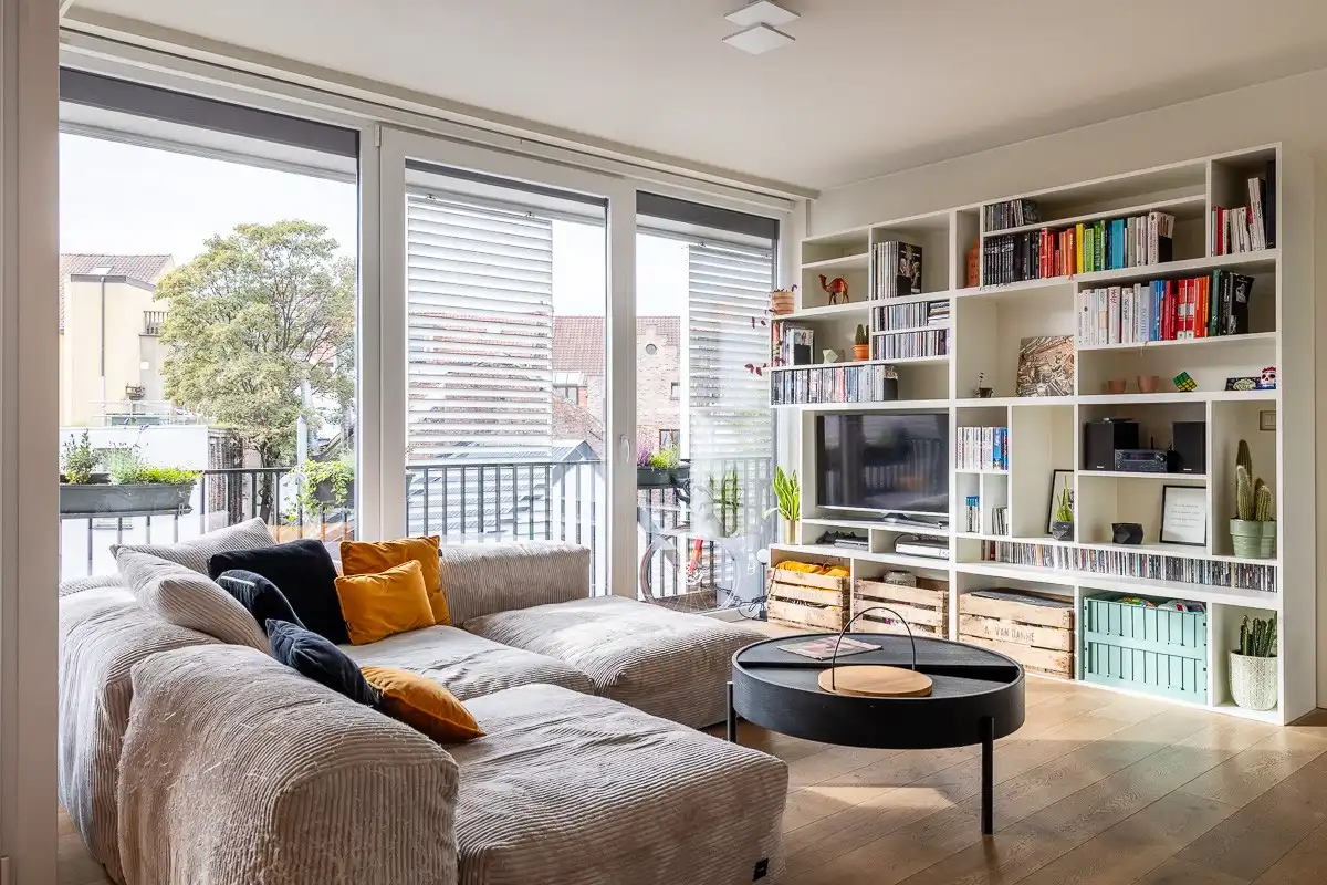 Ruim appartement met 3 slaapkamers en ondergrondse parkeerplaats foto 4