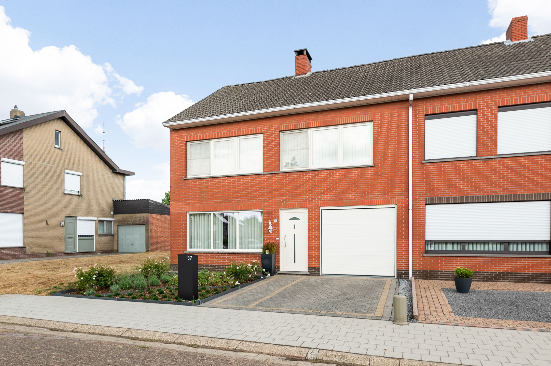 Instapklare woning met 4 slpks op gunstige ligging foto 27